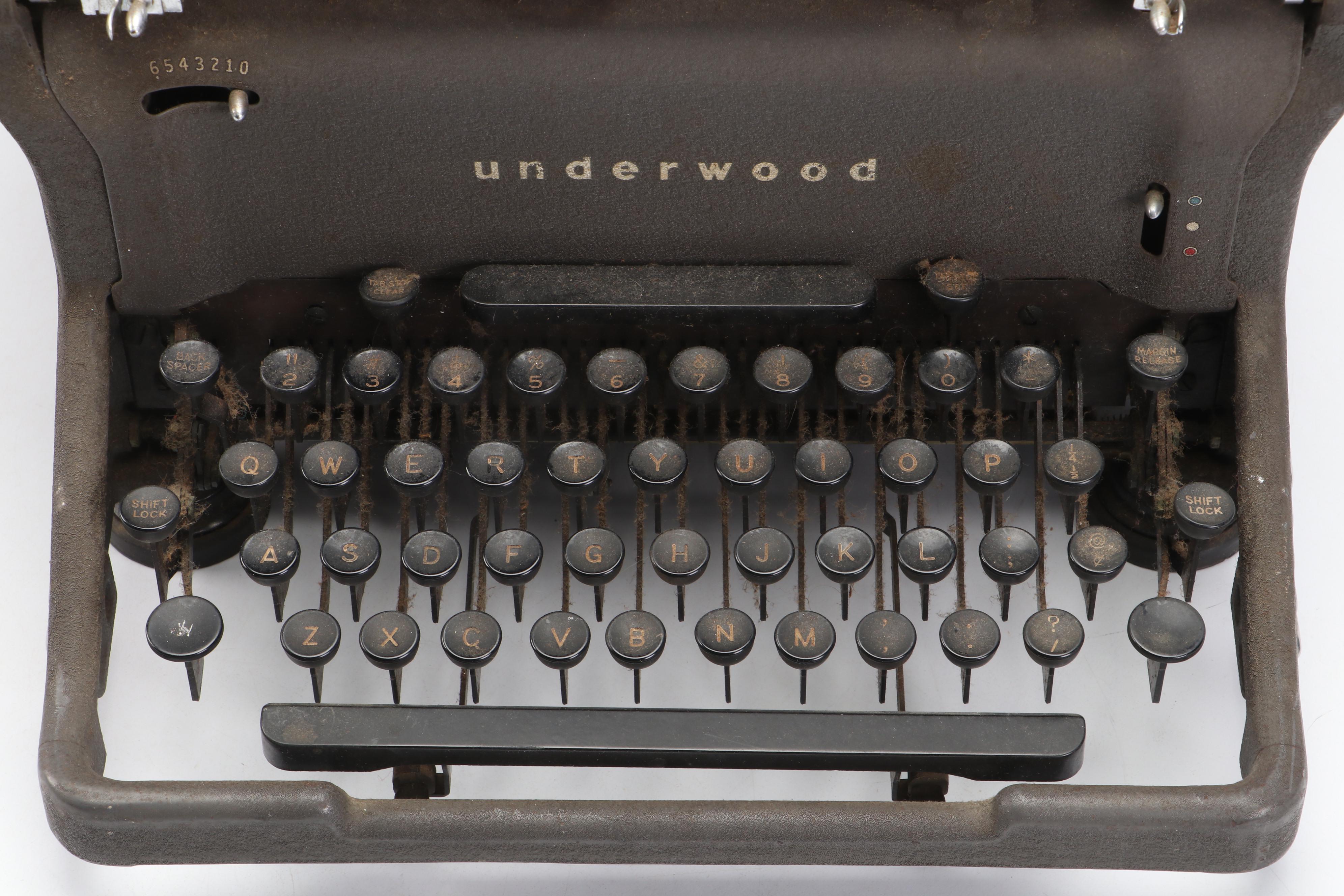 Underwood Rhythm Touch Typewriter, c. 1950