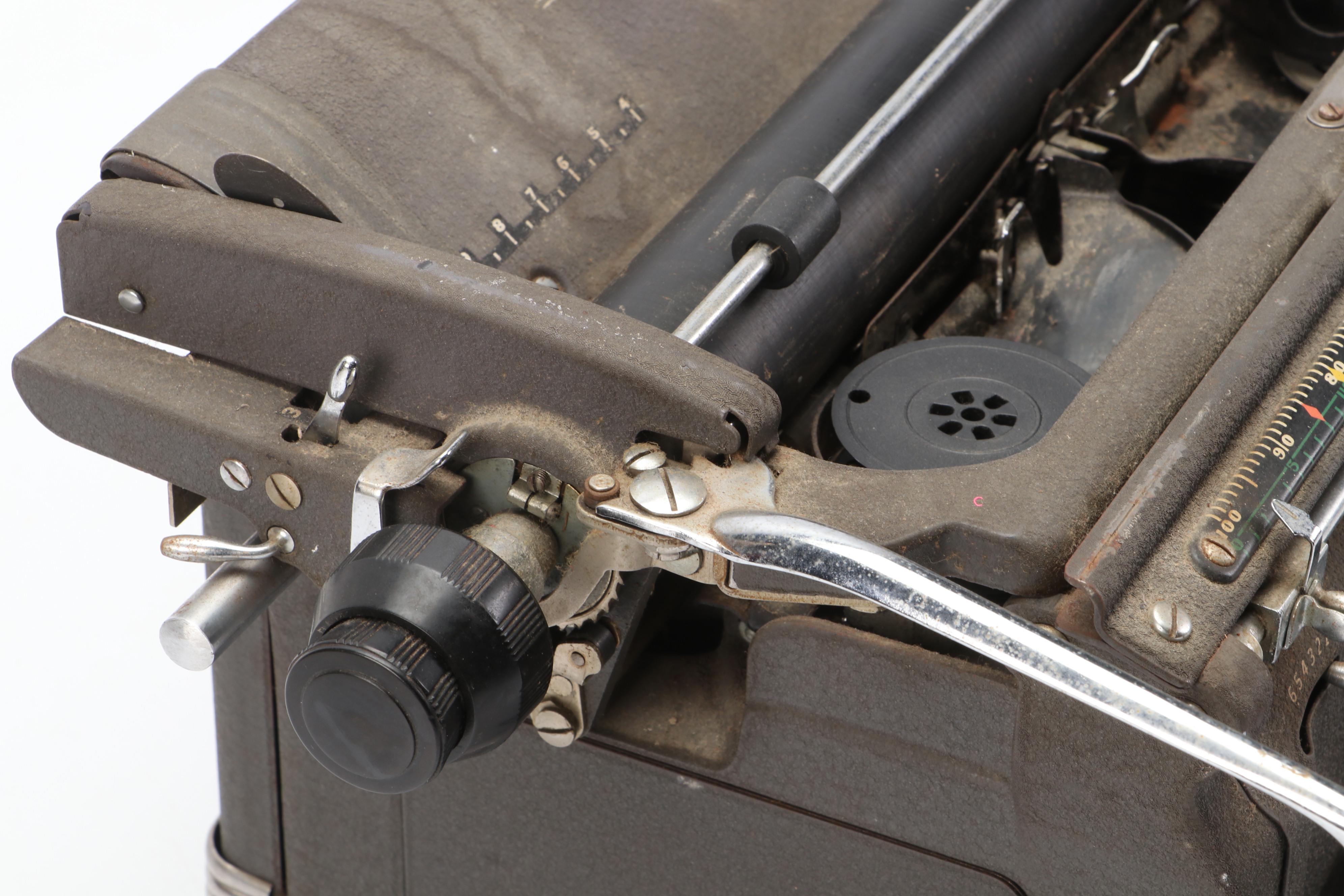 Underwood Rhythm Touch Typewriter, c. 1950