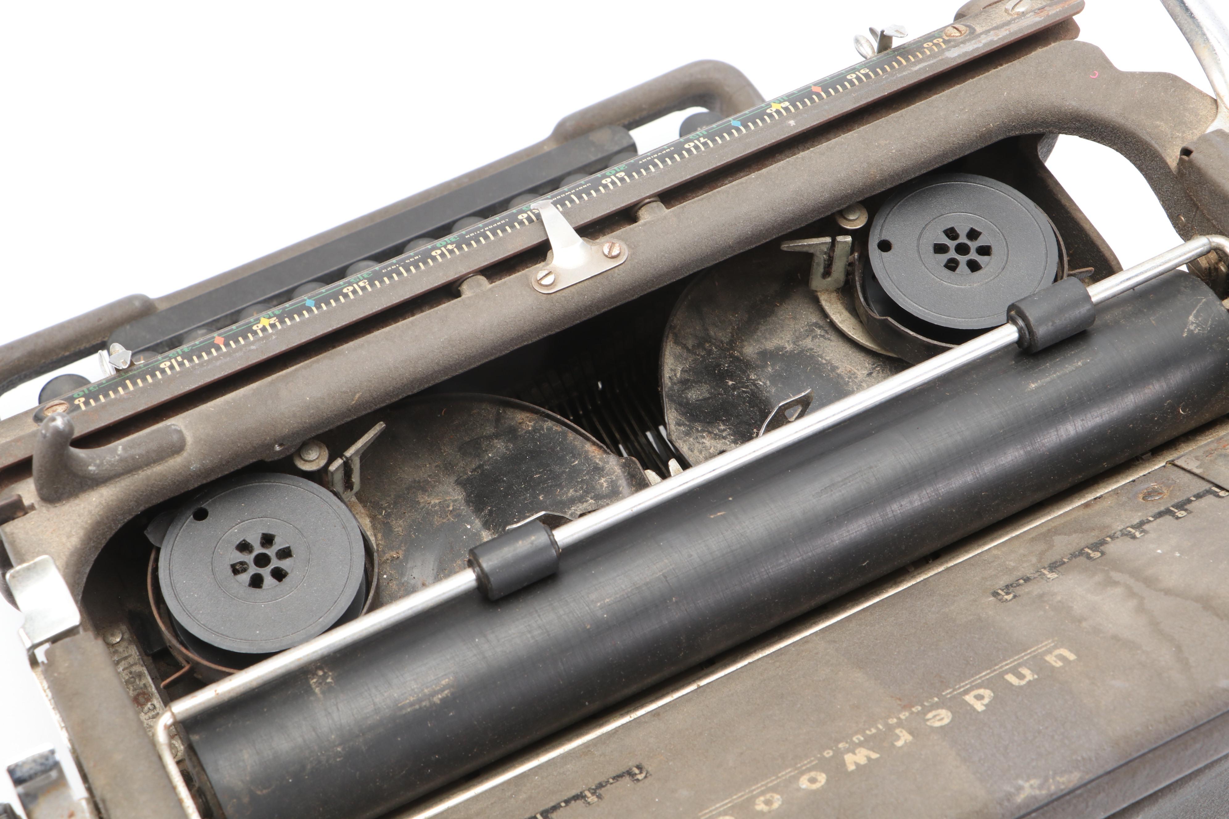 Underwood Rhythm Touch Typewriter, c. 1950