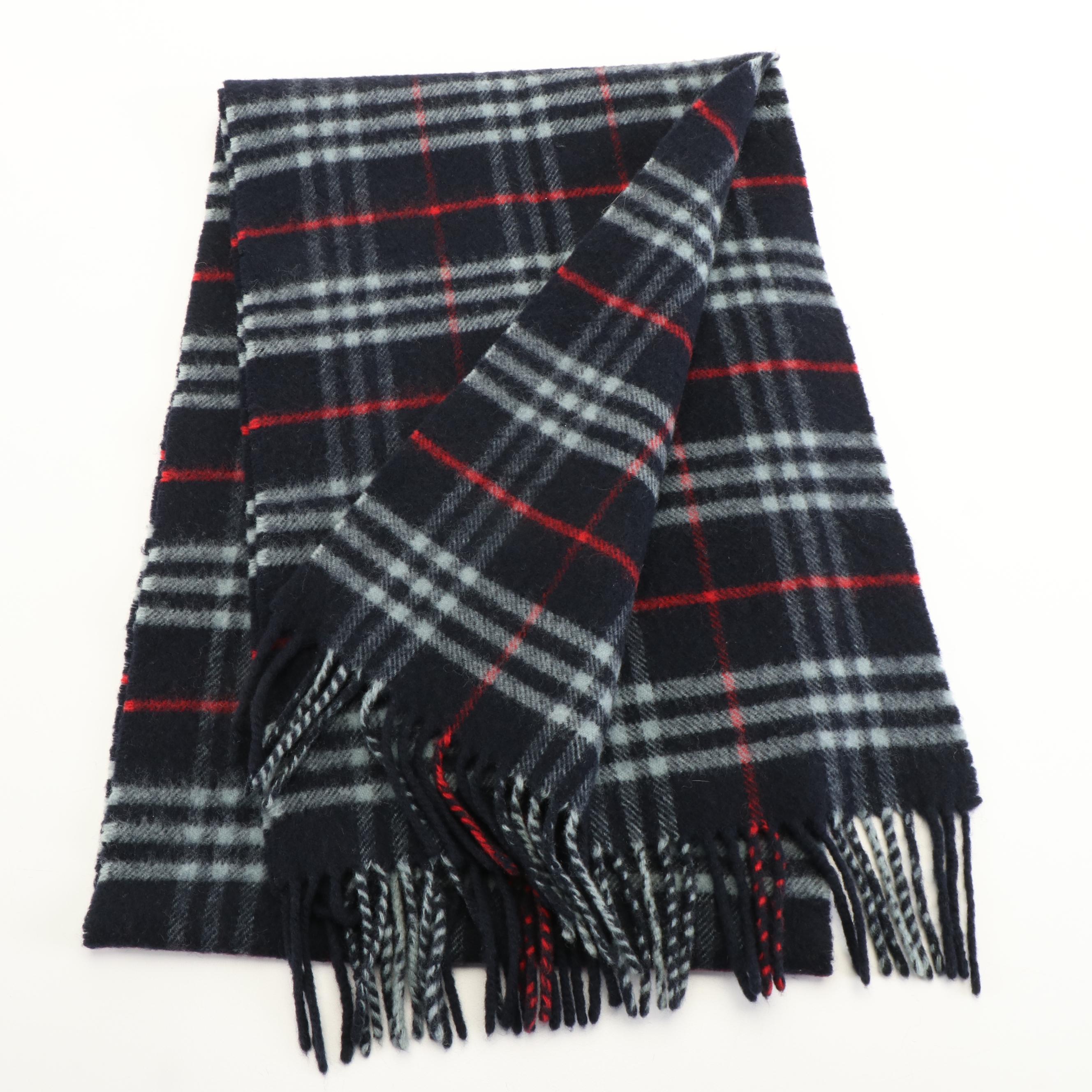 Burberrys of London Fringed Navy House Check Lambswool Scarf