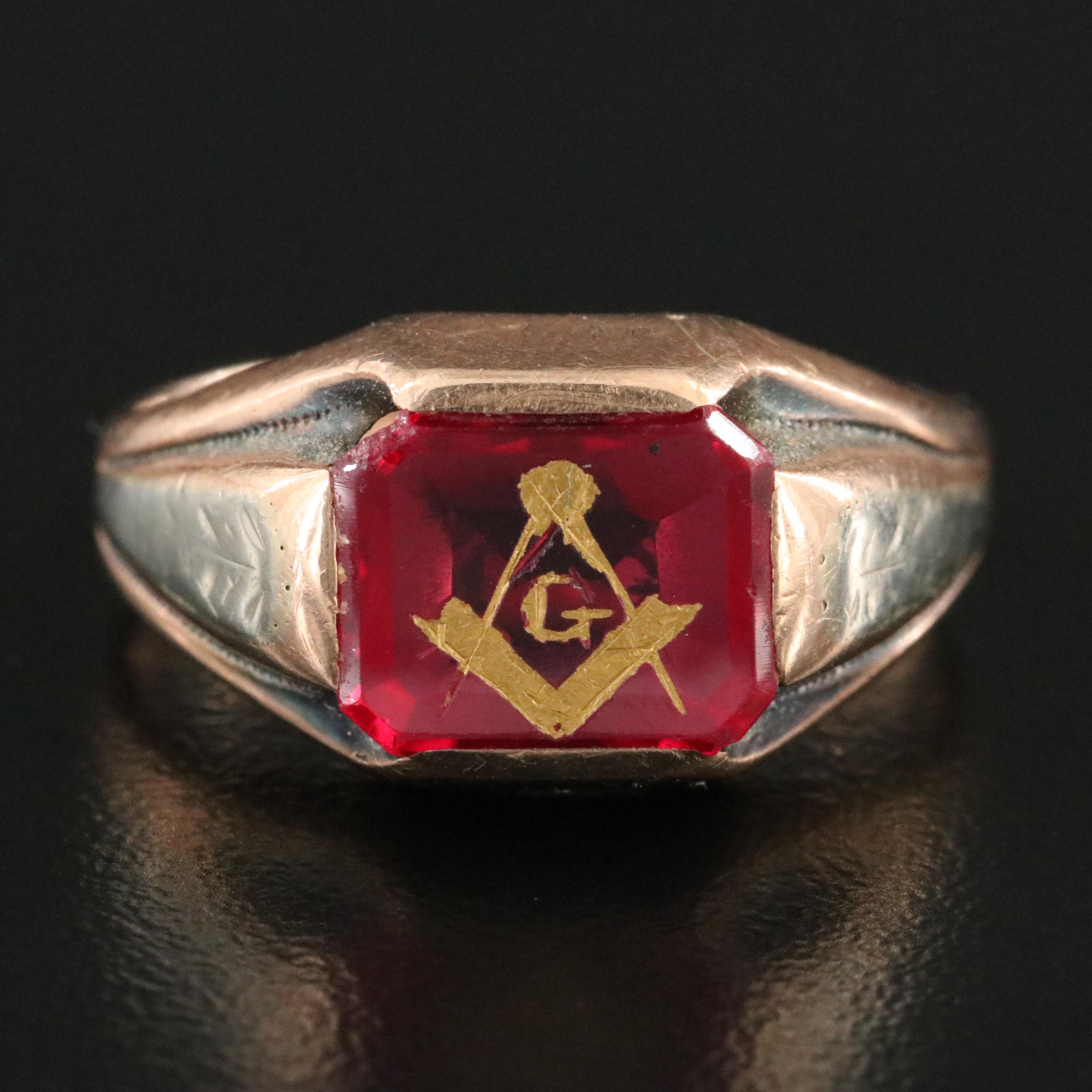 Masonic 10K Ruby Ring