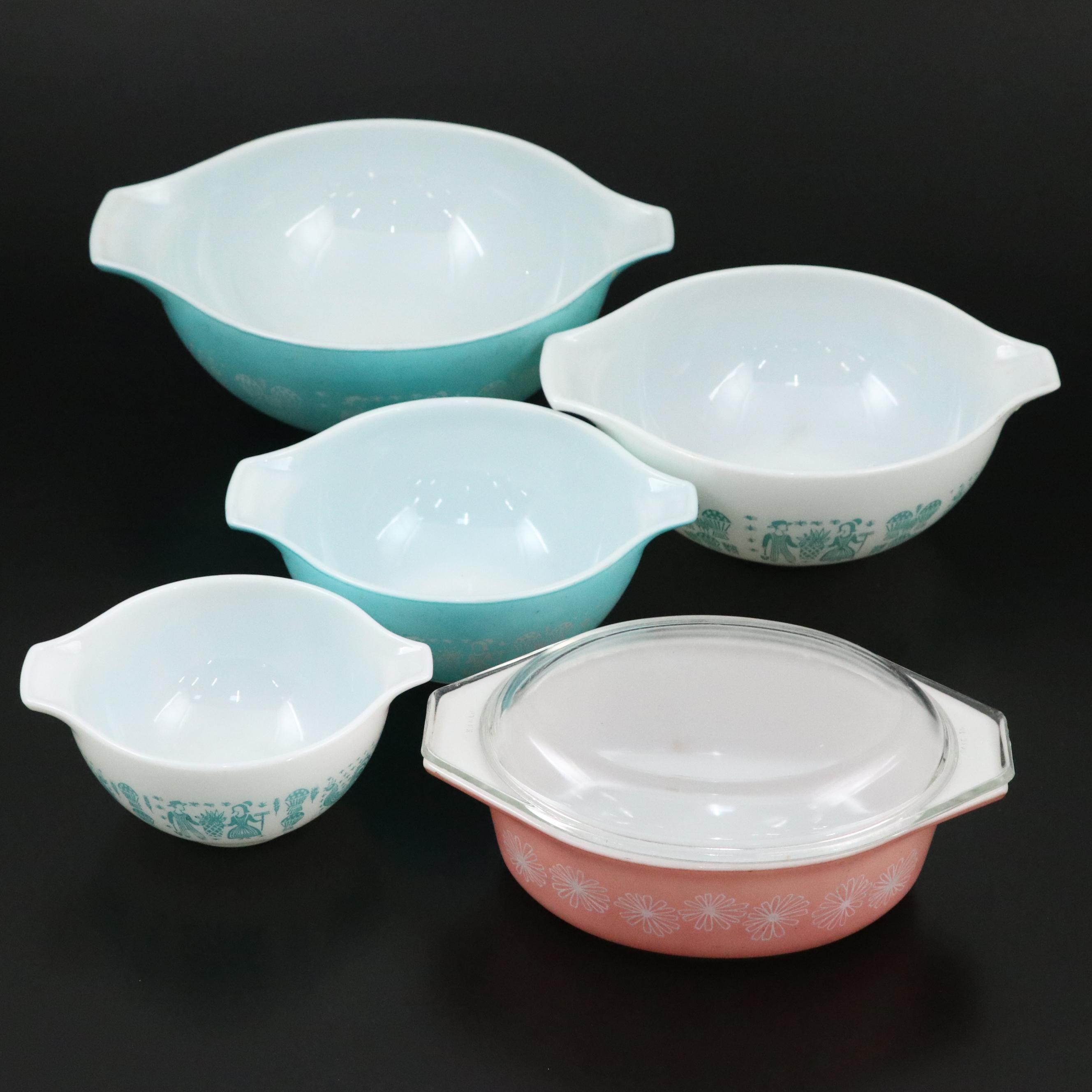 Pyrex "Butterprint" Cinderella Nesting Bowls and "Daisy" Oval Casserole Dish