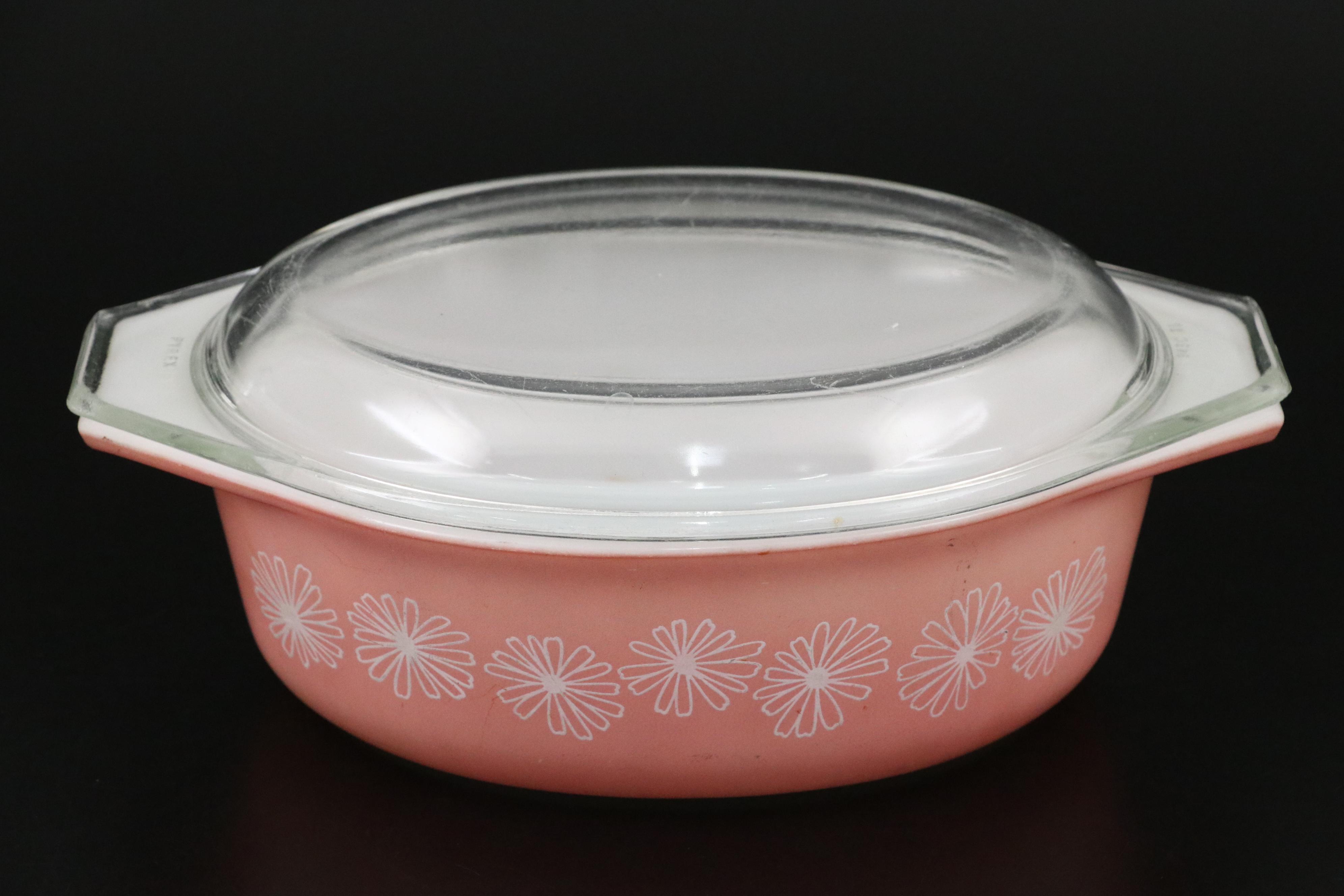 Pyrex "Butterprint" Cinderella Nesting Bowls and "Daisy" Oval Casserole Dish