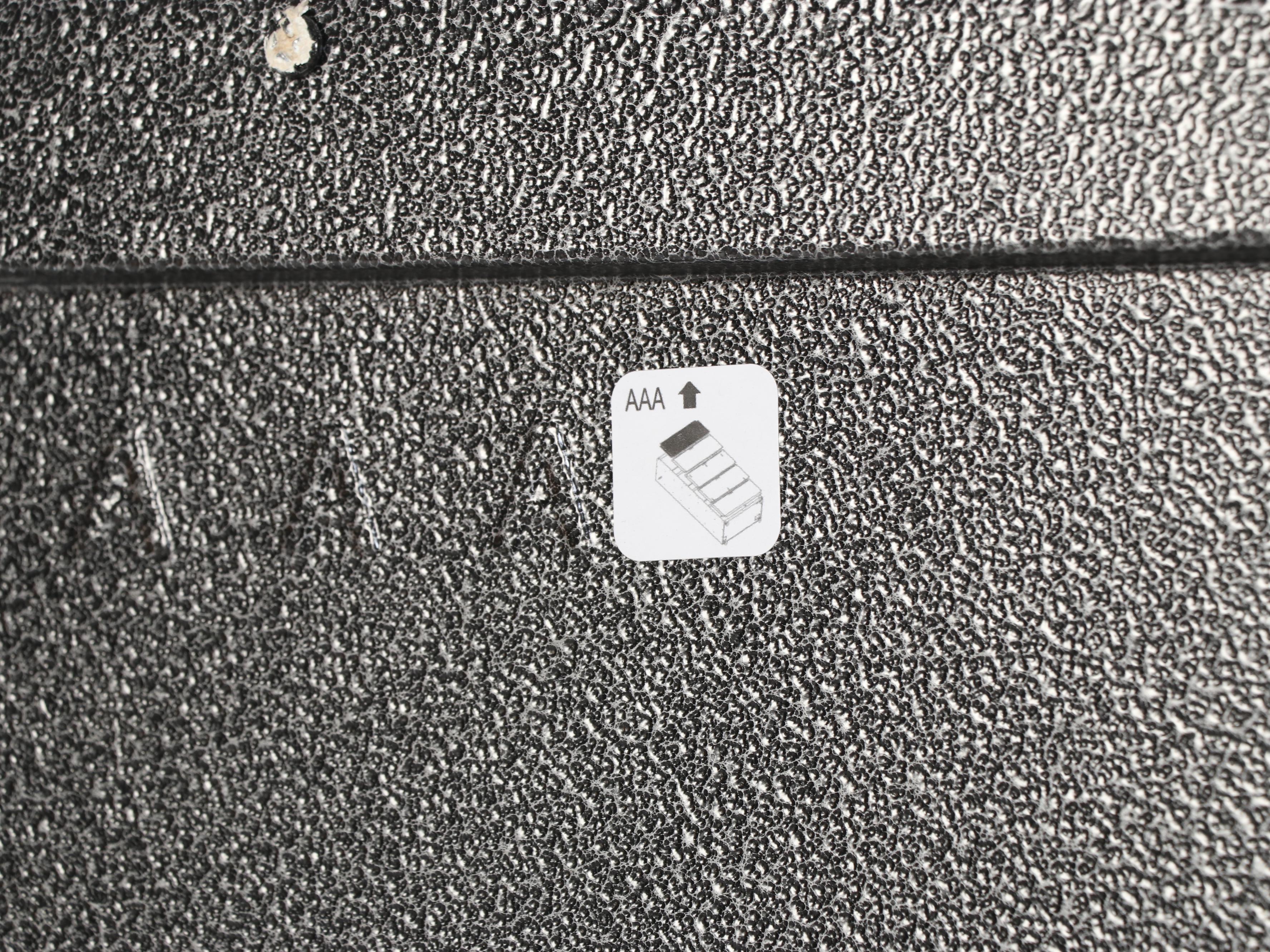 Whirlpool "Gladiator" Powder-Coated Steel and Silver Tread Gear Box