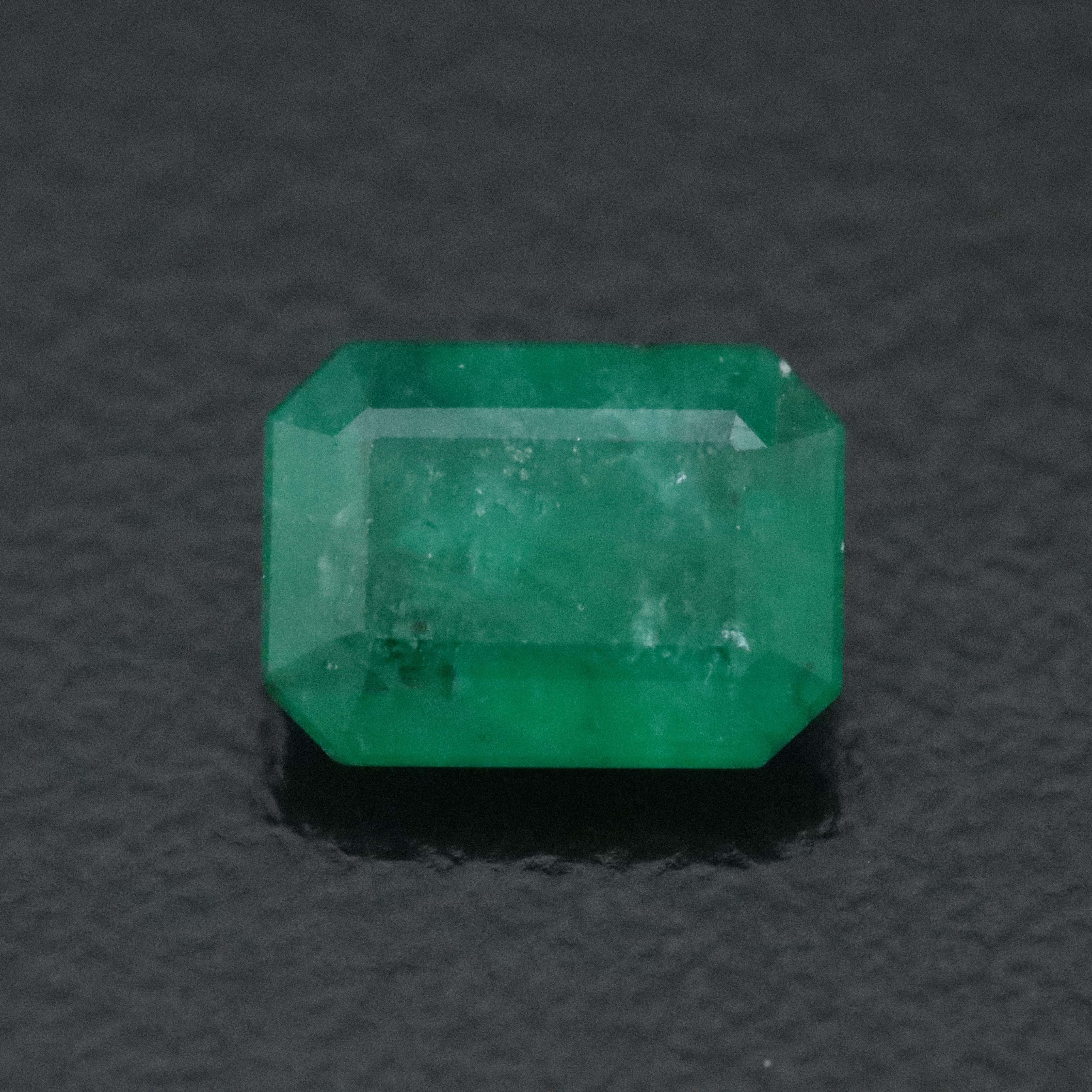 Loose 1.28 CT Emerald