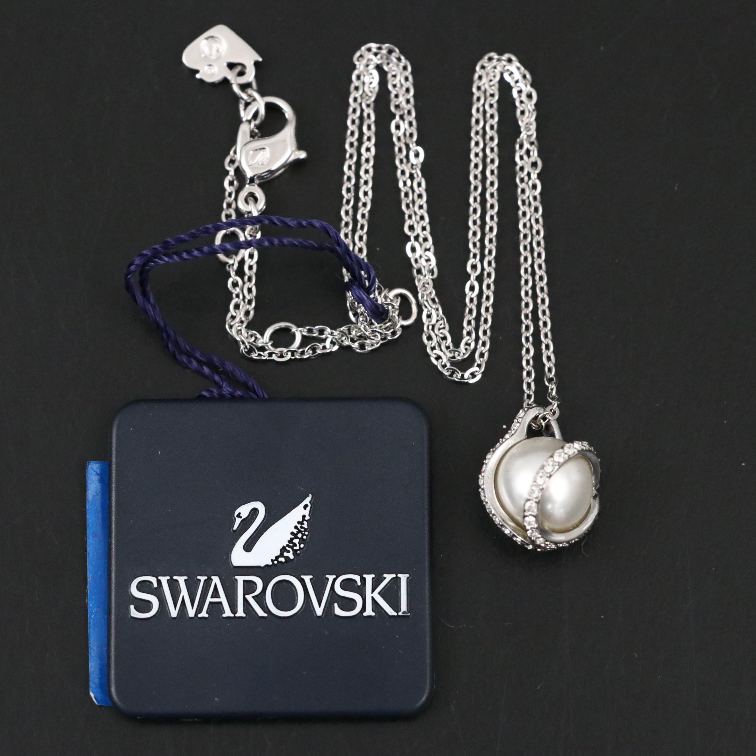 Swarovski Crystal Four Leaf Clover, Diamond, Faux Pearl Necklace and Earrings