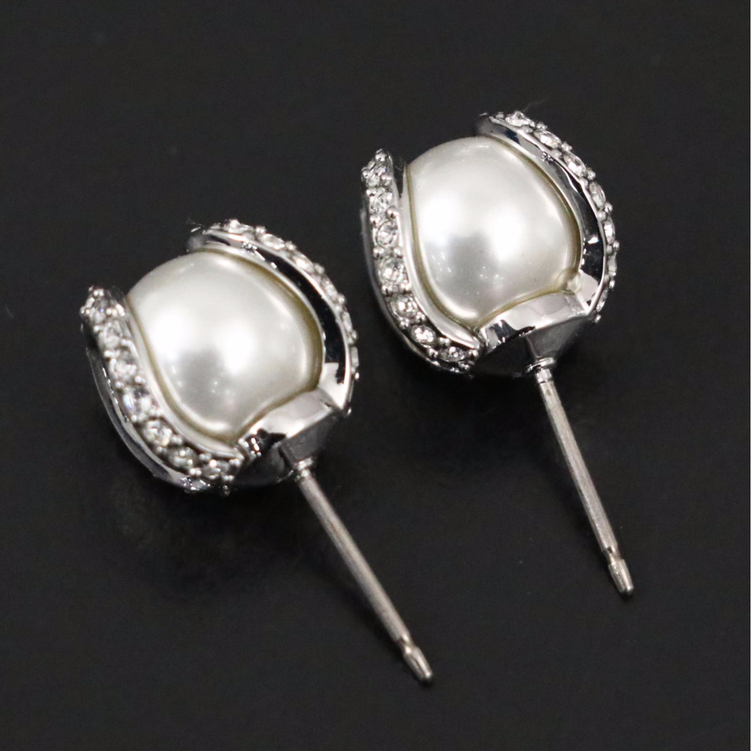 Swarovski Crystal Four Leaf Clover, Diamond, Faux Pearl Necklace and Earrings