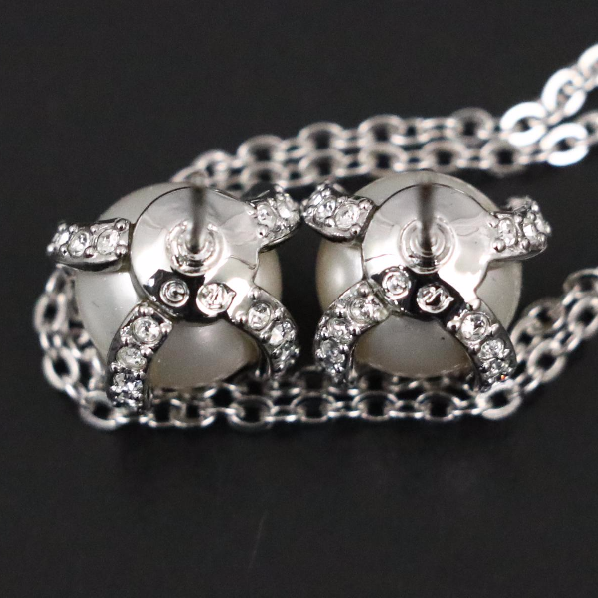 Swarovski Crystal Four Leaf Clover, Diamond, Faux Pearl Necklace and Earrings