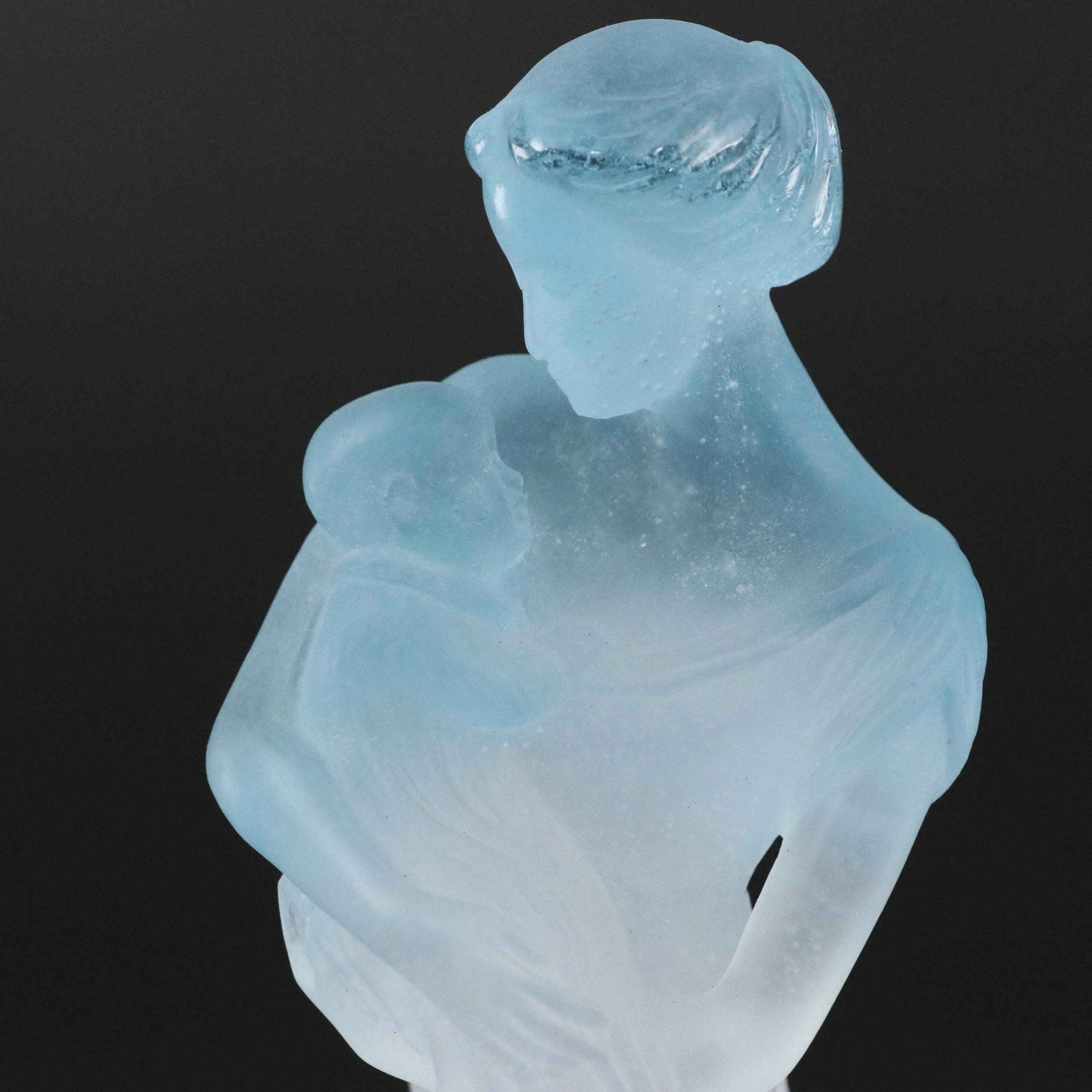 Daum Pâte de Verre "La Mere et l'Enfant" Glass Sculpture