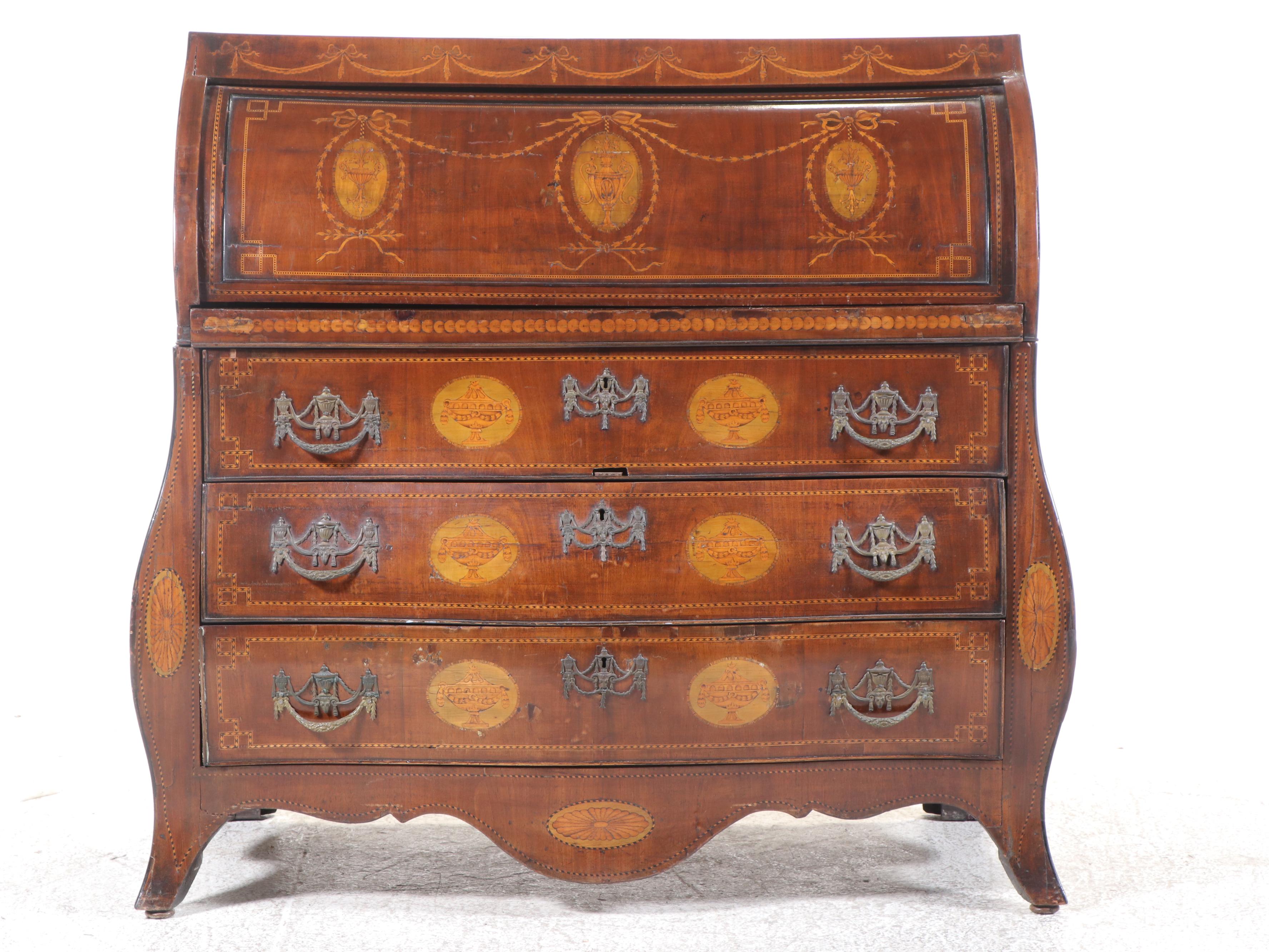 Dutch Mahogany and Marquetry Bombé-Front Cylinder Bureau, Early 19th Century