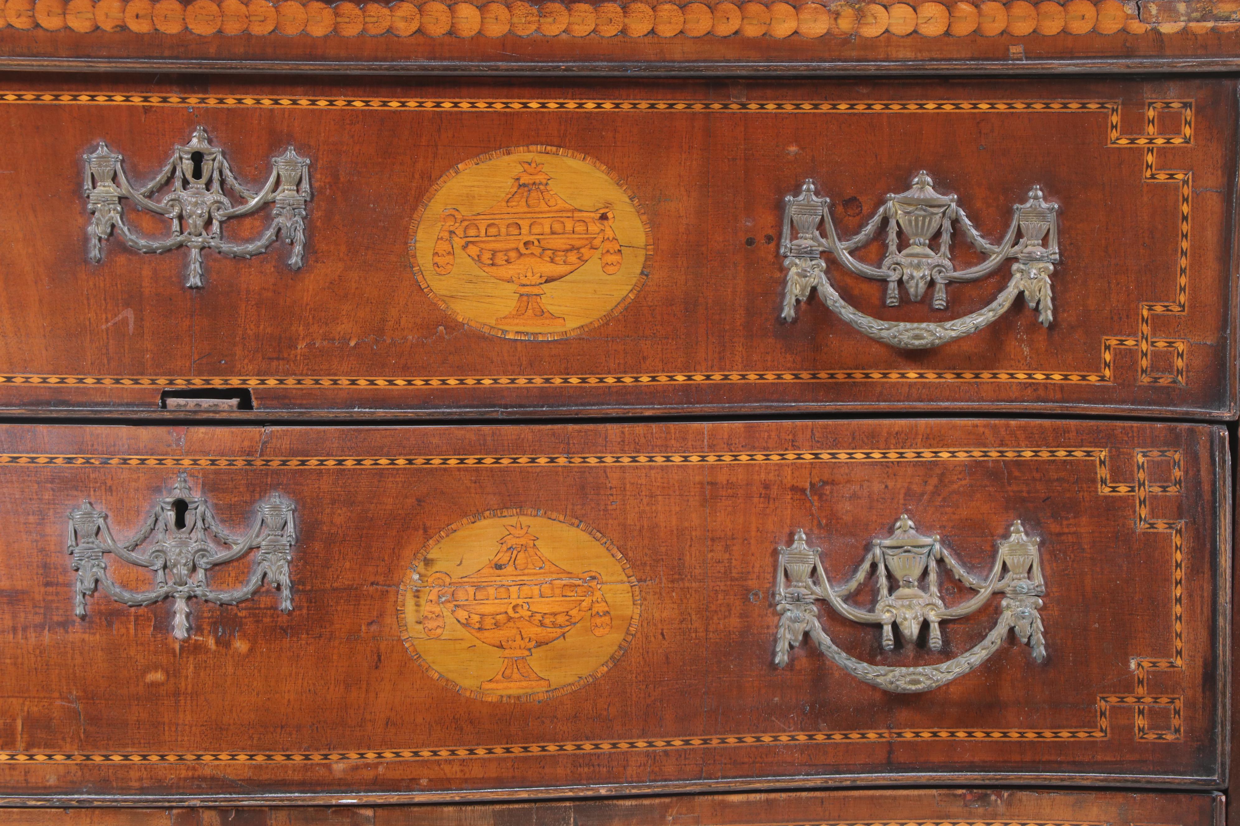 Dutch Mahogany and Marquetry Bombé-Front Cylinder Bureau, Early 19th Century