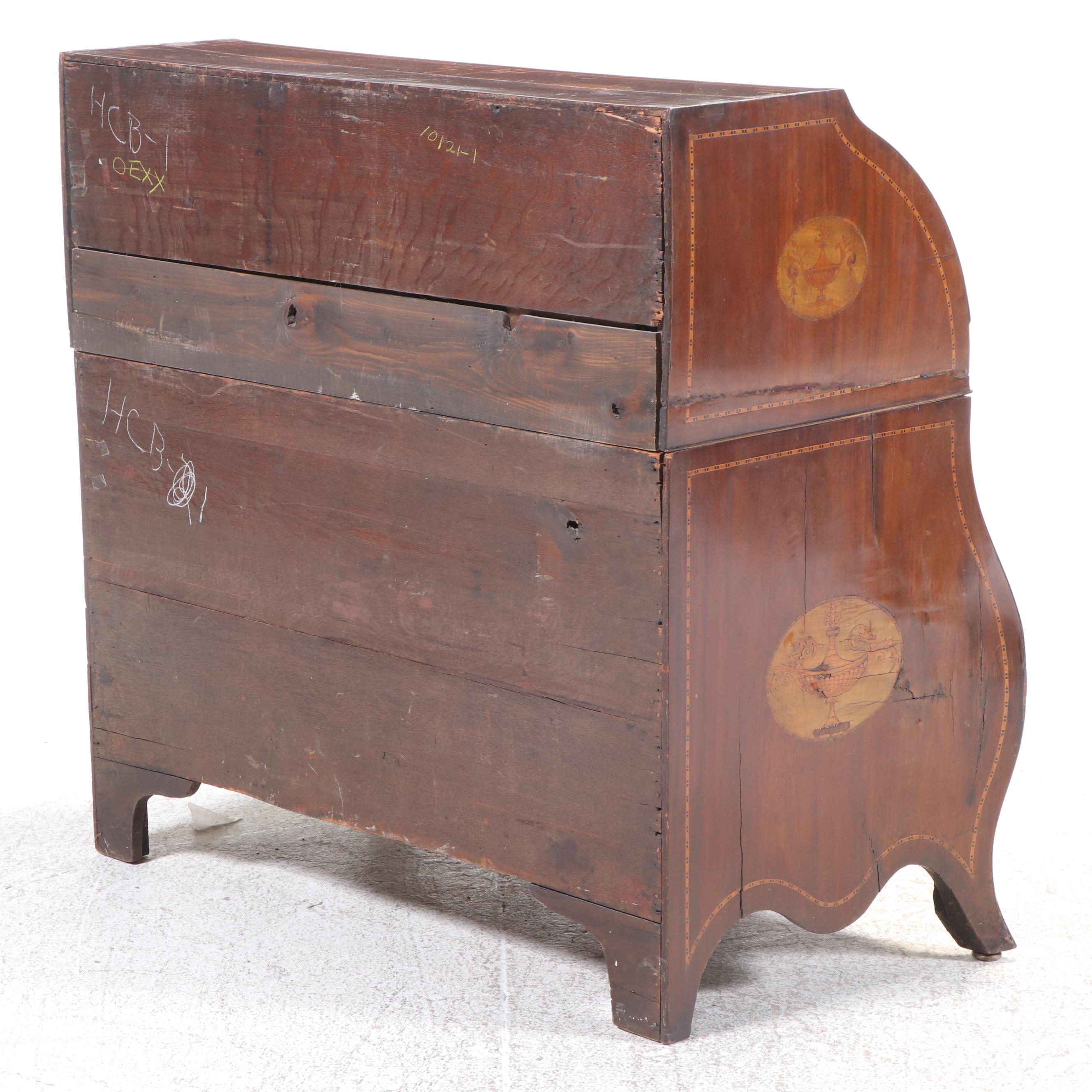 Dutch Mahogany and Marquetry Bombé-Front Cylinder Bureau, Early 19th Century