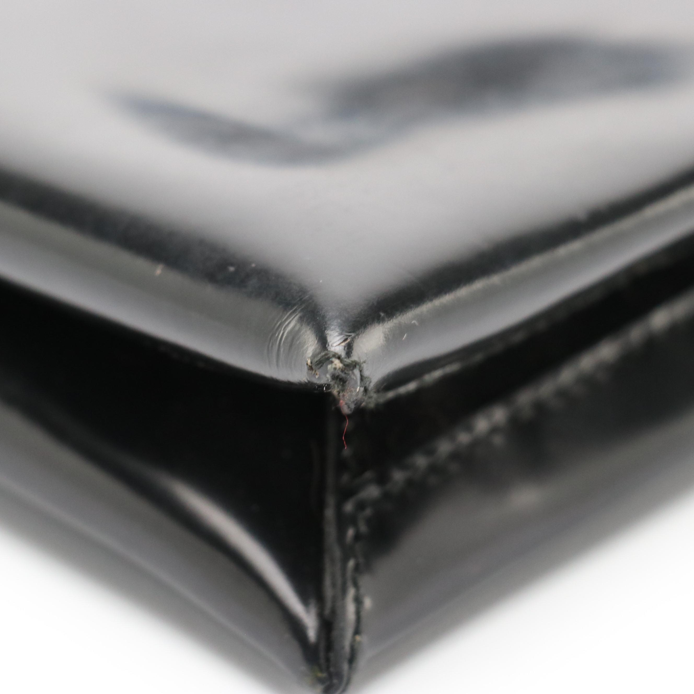 Gucci Slim Shoulder Bag in Glazed Leather