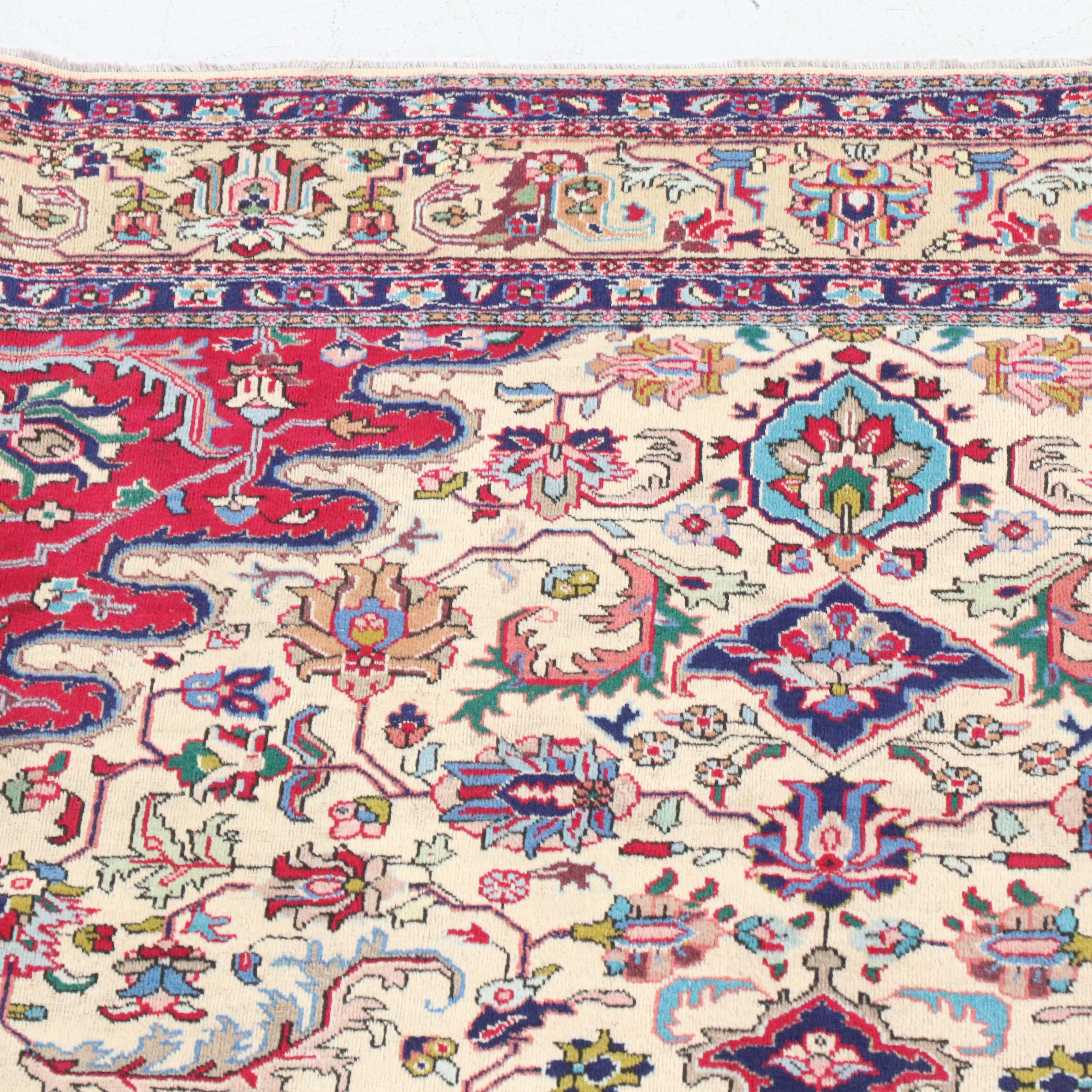 7'11 x 11'8 Hand-Knotted Persian Shahr-eKord Area Rug