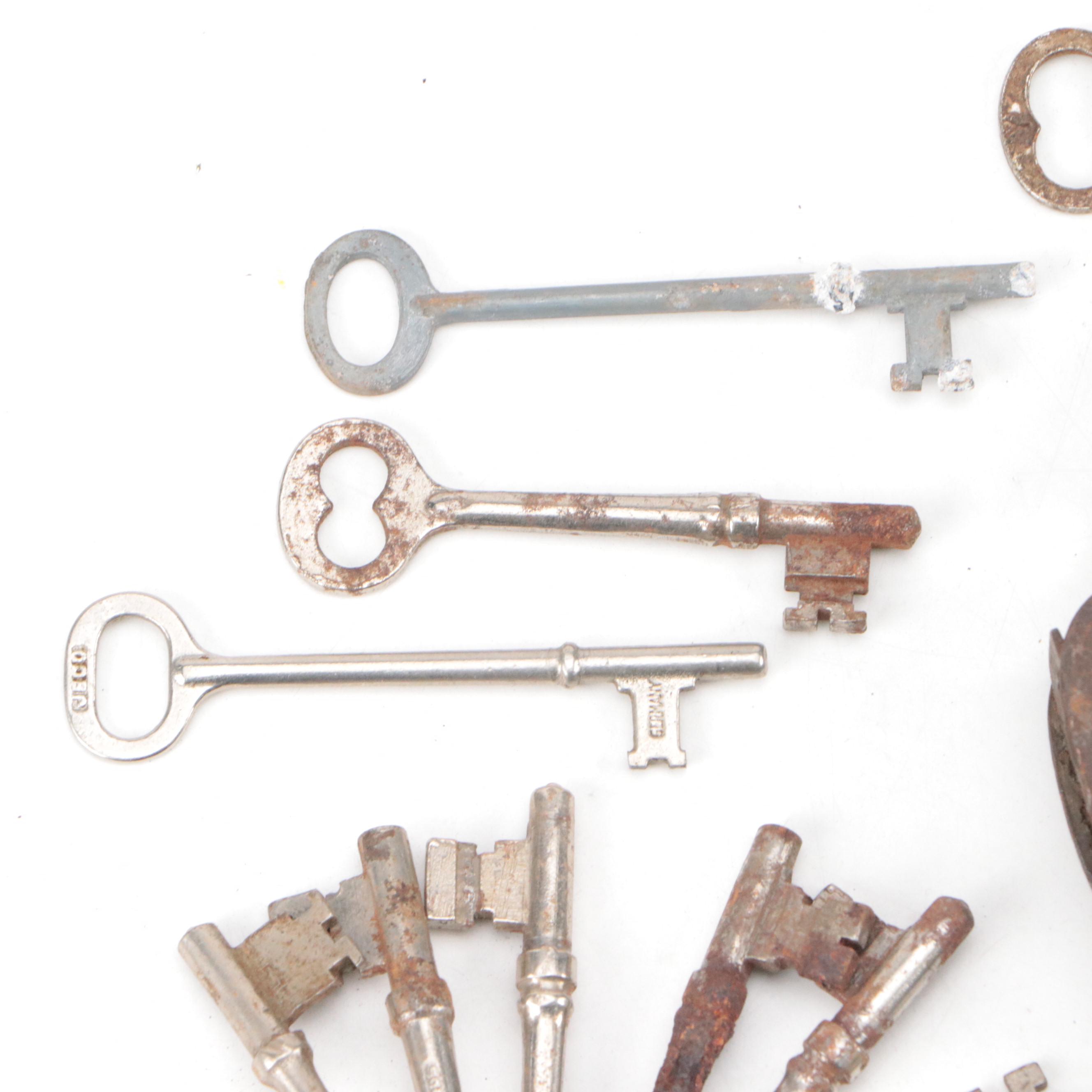 Russwin, German Jeco, Corbin and More Skeleton Keys with Antique Padlock