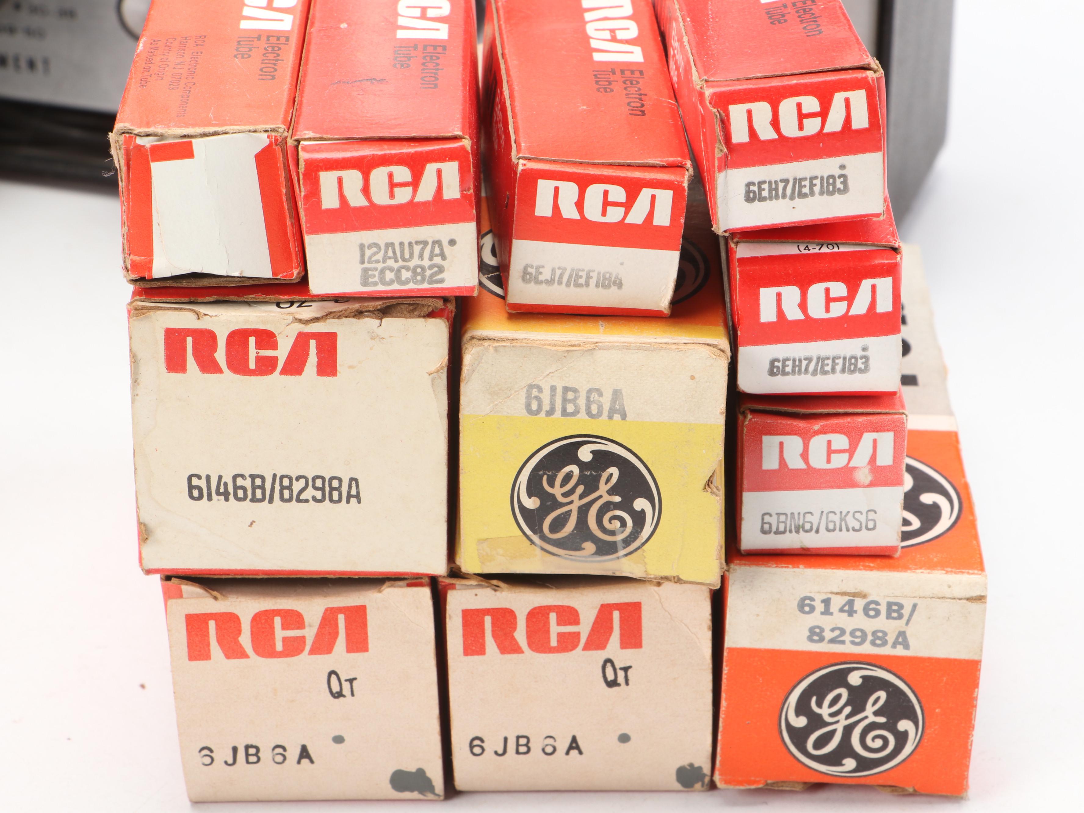 Sencore TC 142 Mighty Mite Tube Checker with General Electric and RCA Tubes