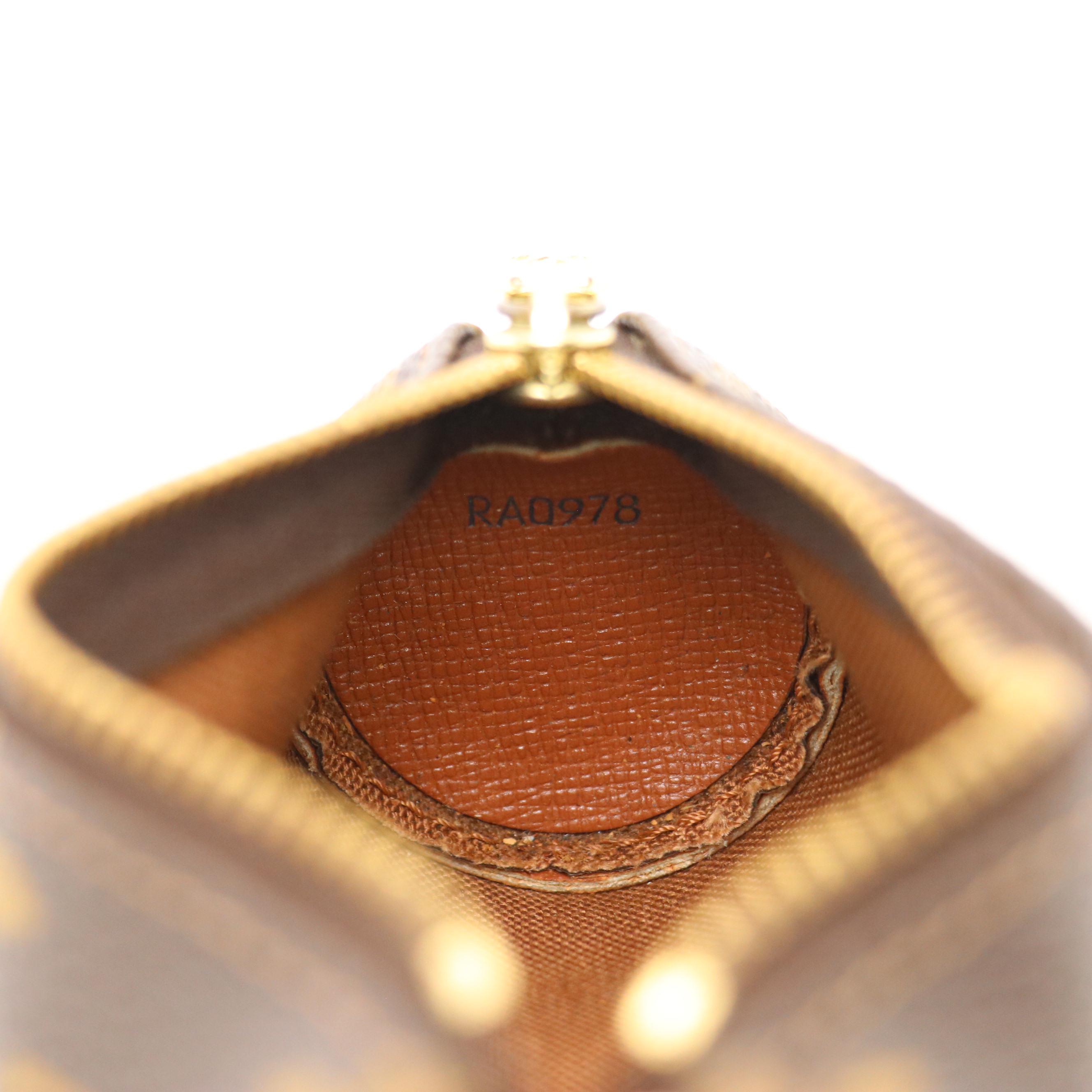 Louis Vuitton Etui Balles de Golf Ball Holder in Monogram Canvas