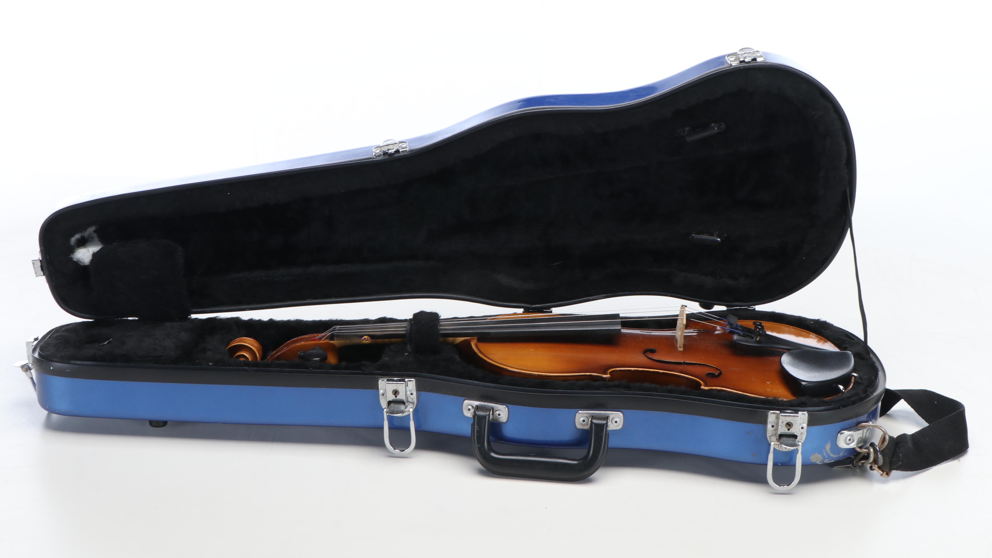 Antonius Stradivarius Replica 4/4 Violin with Blue Case