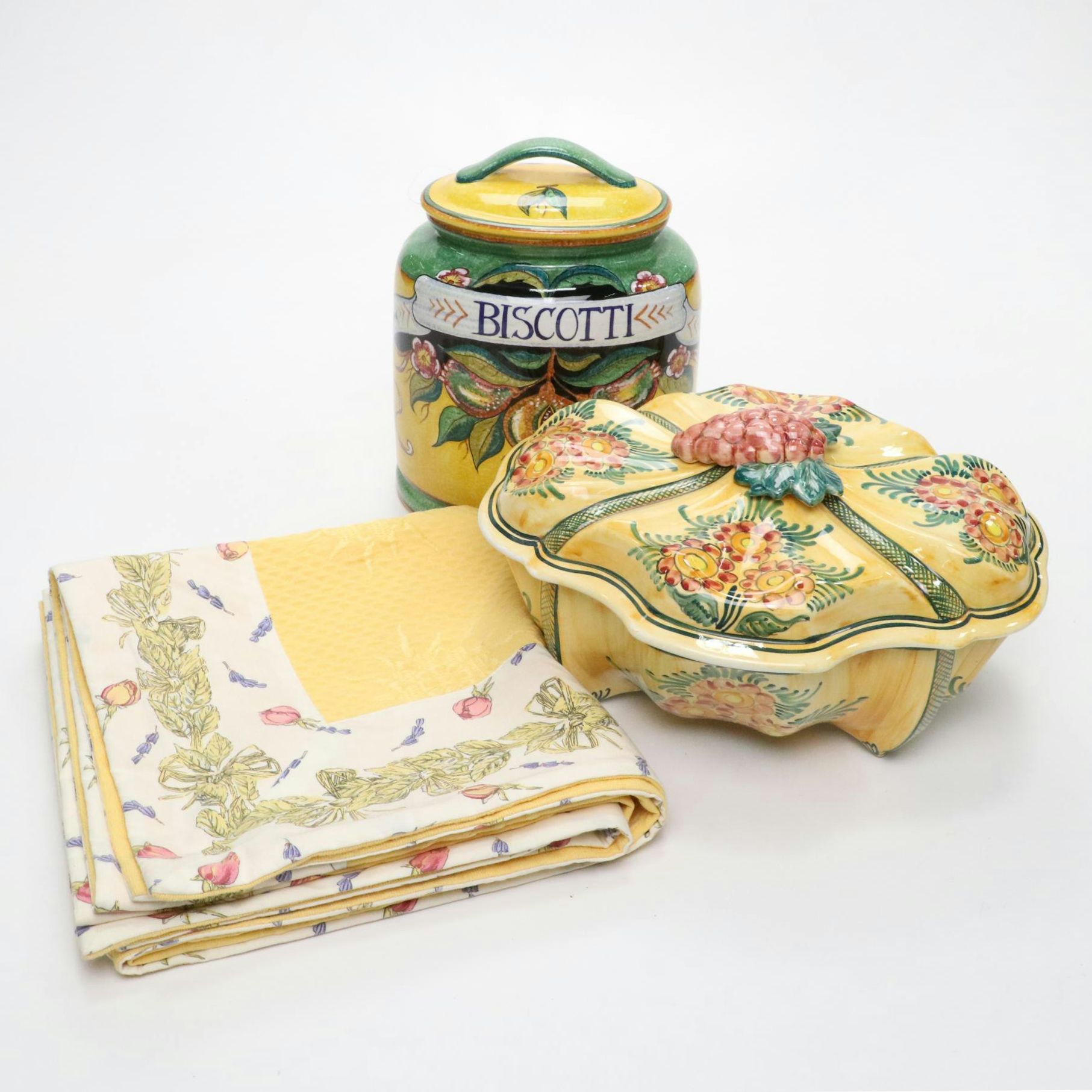 Ceramiche Cosmolena "Ravello Dec A Mano" Jar with Tablecloth and Skyras Bowl