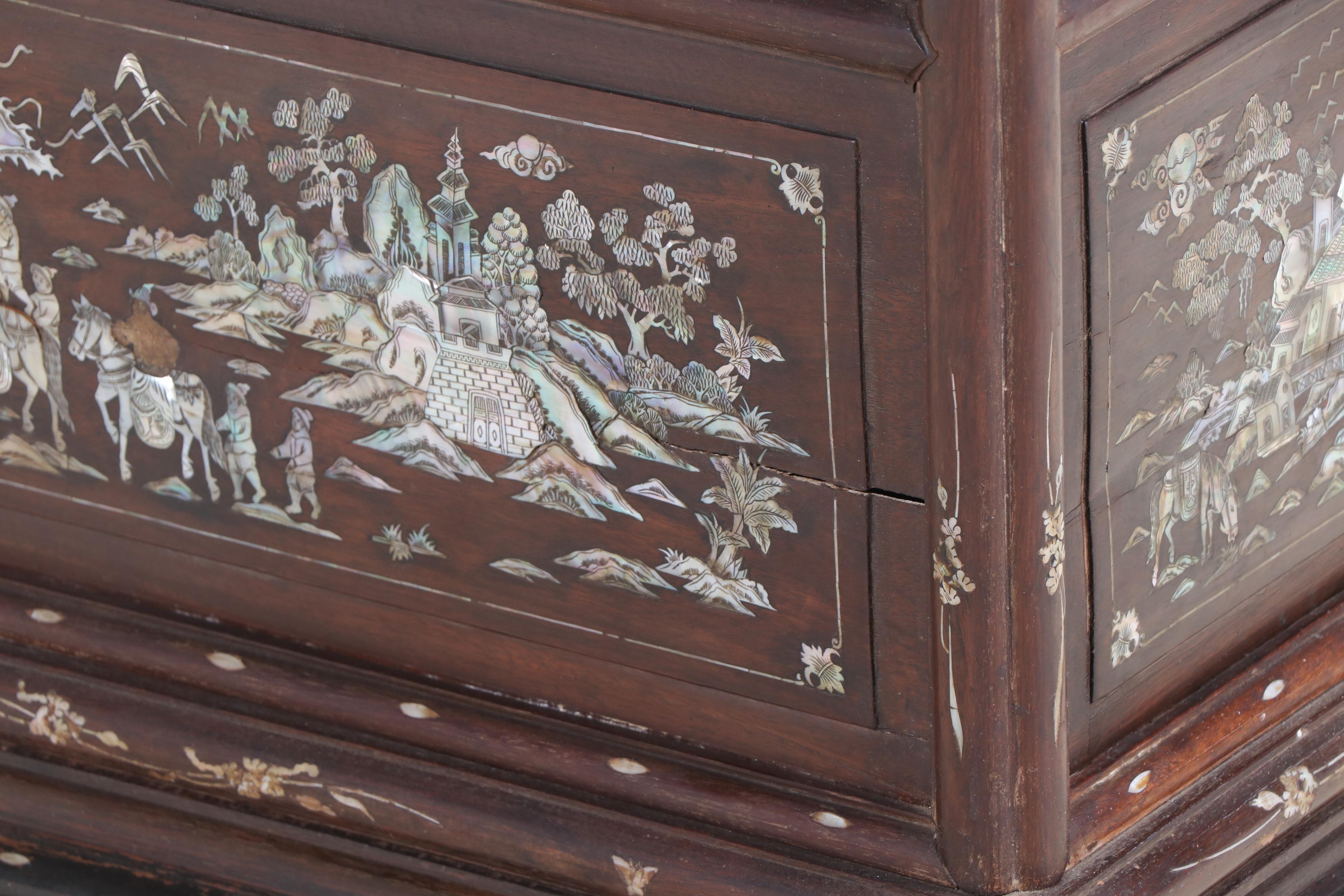 Chinese Carved Rosewood Display Cabinet with Mother-of-Pearl and Abalone Inlay