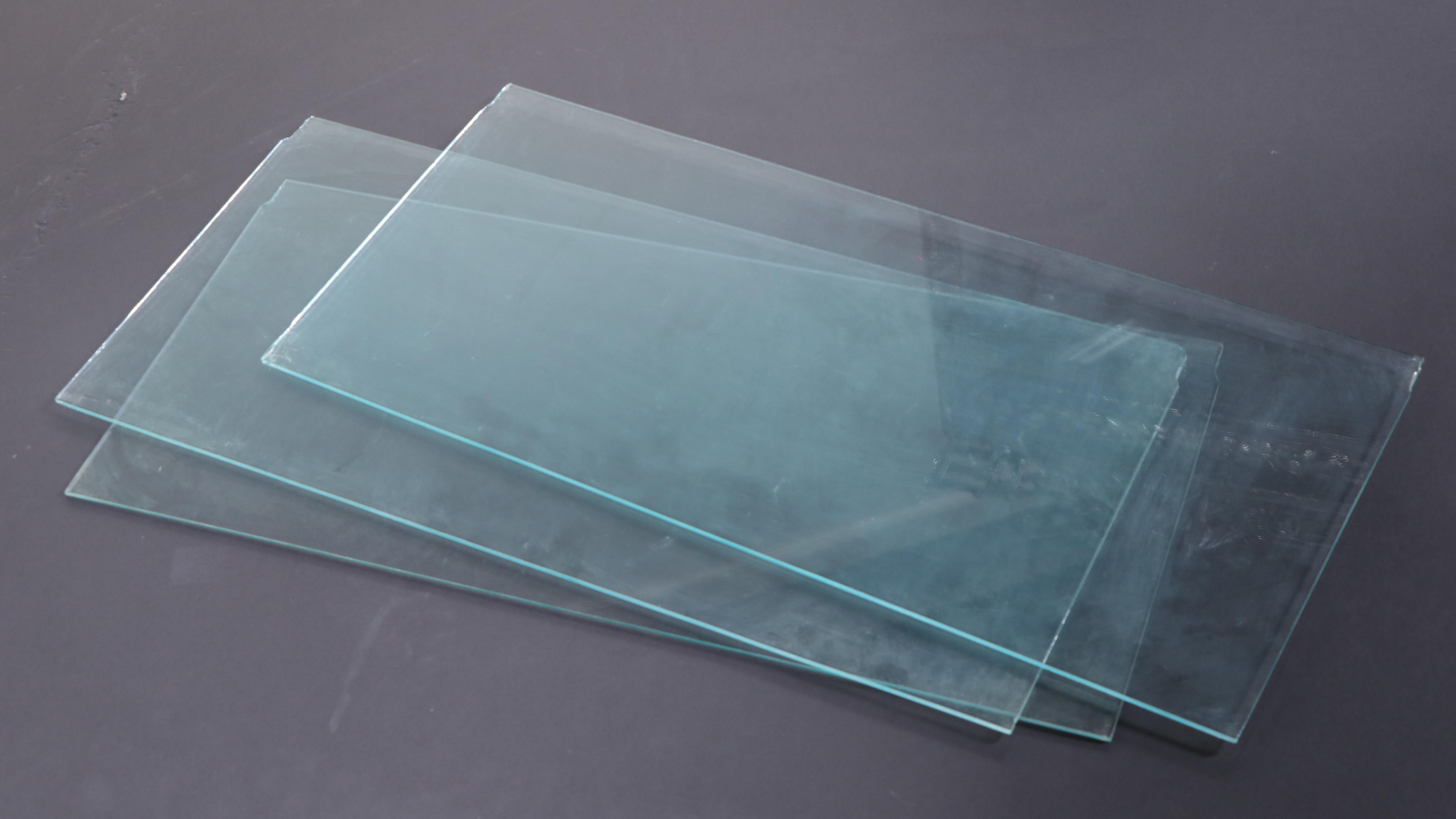 Chinese Carved Rosewood Display Cabinet with Mother-of-Pearl and Abalone Inlay