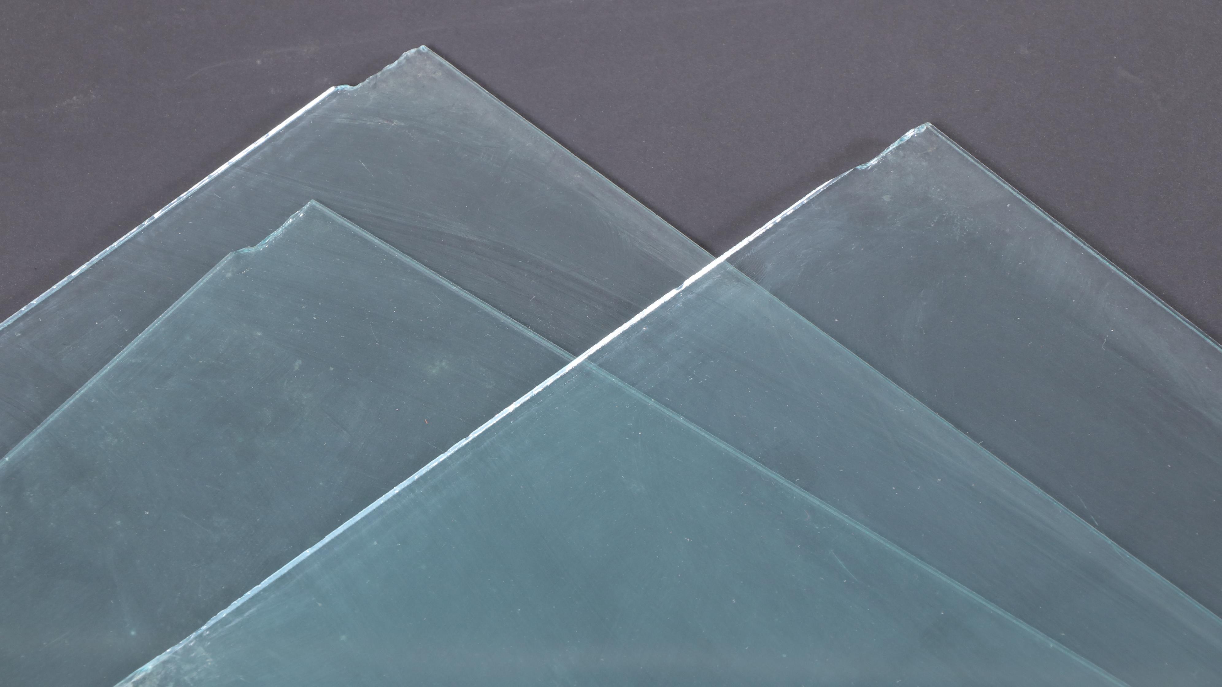 Chinese Carved Rosewood Display Cabinet with Mother-of-Pearl and Abalone Inlay