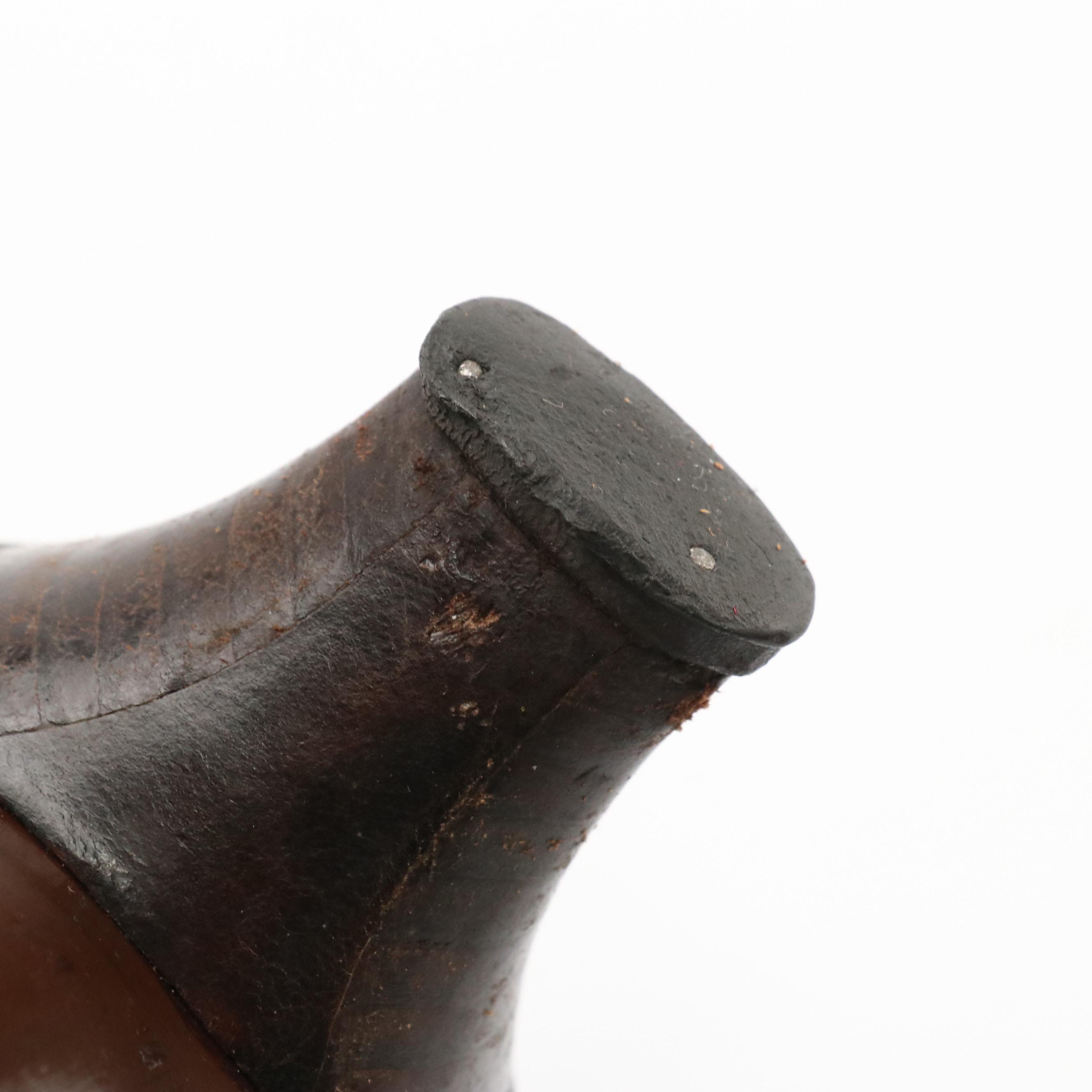 Prada Brown & White Leather Square-Toe Kitten Heels, 1990s