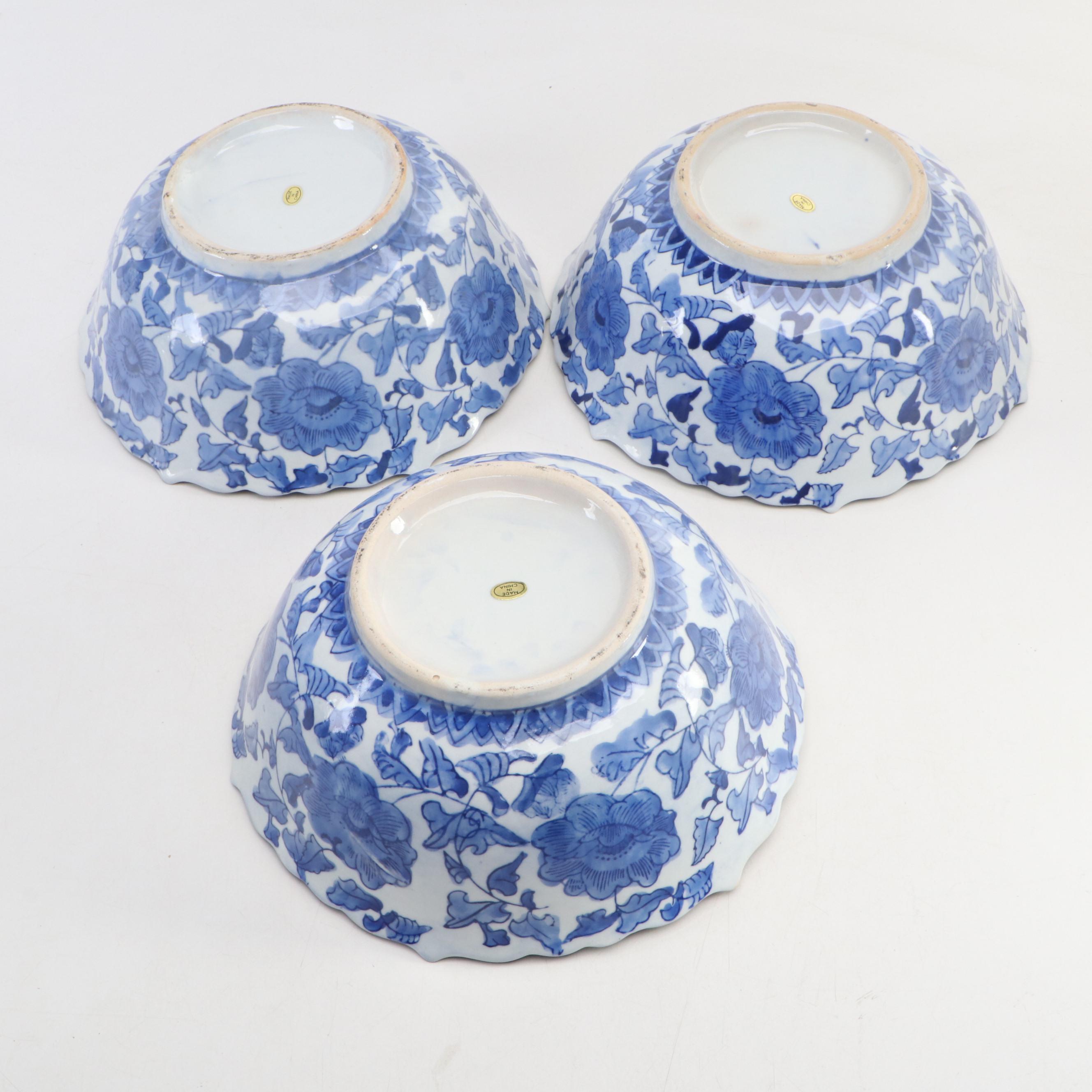 Chinese Hand-Painted Floral Motif Ceramic Serving Bowls