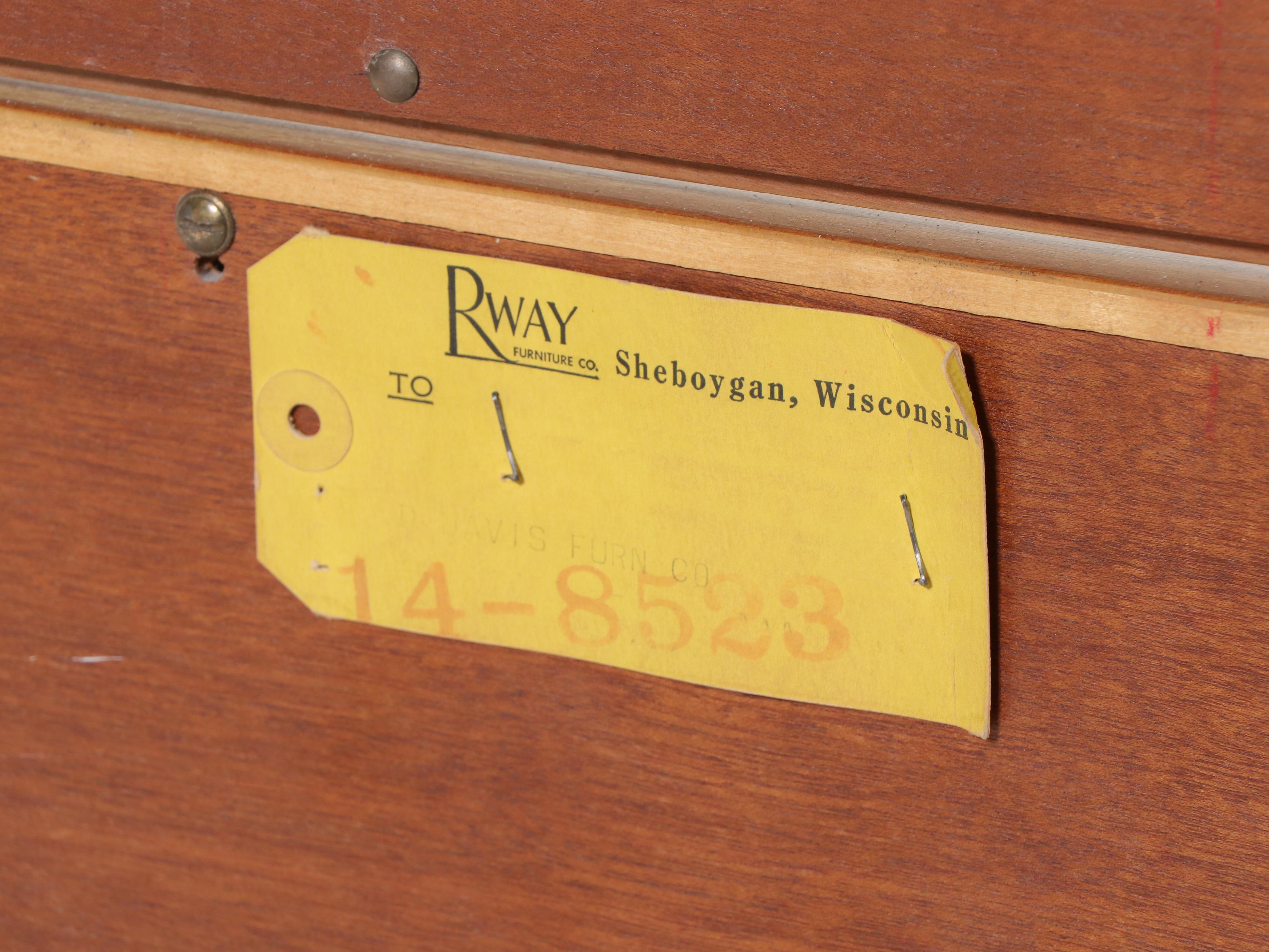 RWay Furniture Co. Mid Century Modern Bleached Mahogany Eight-Drawer Dresser