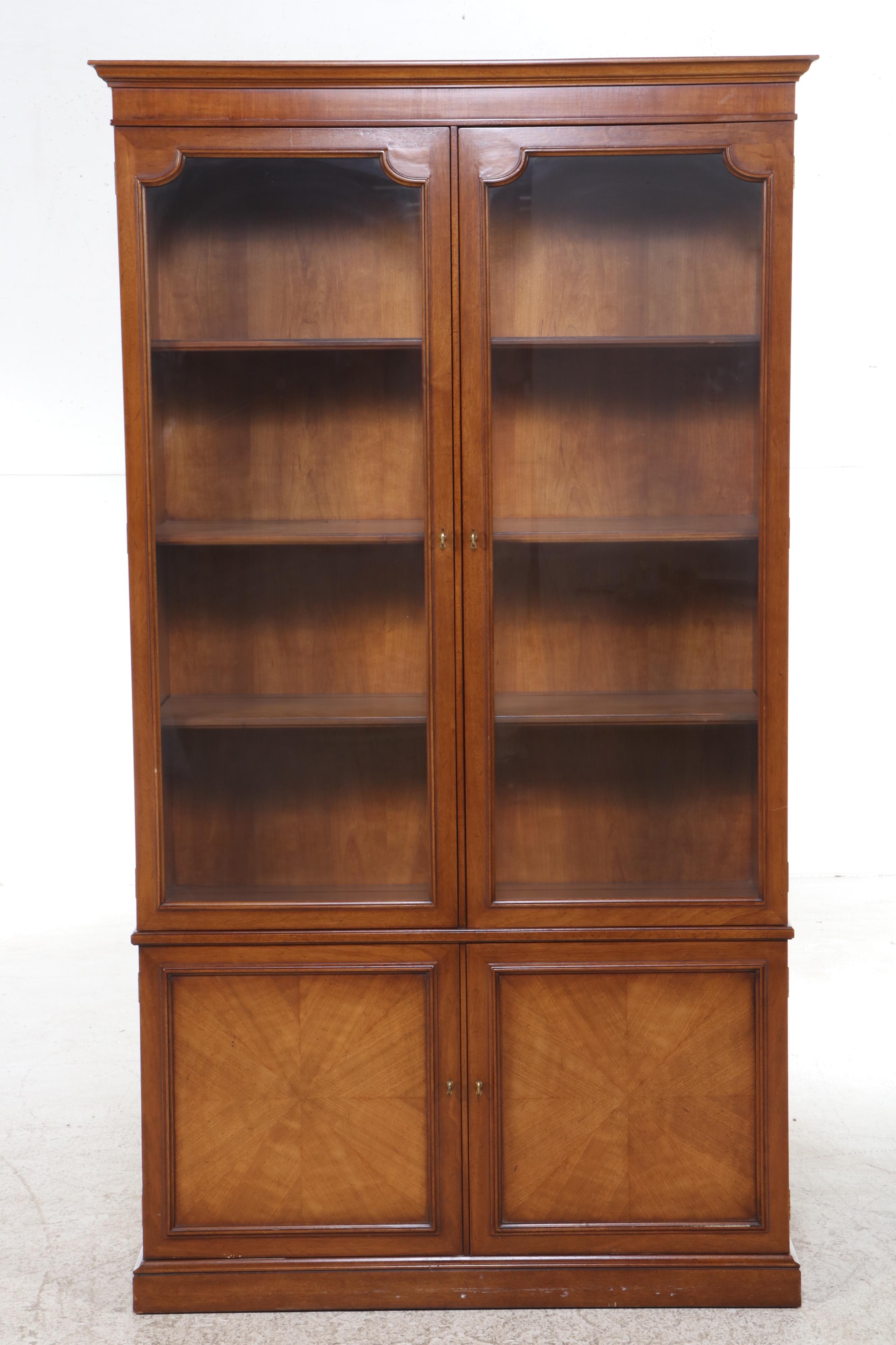 Georgian Style Wood and Glass China Cabinet, Late 20th Century