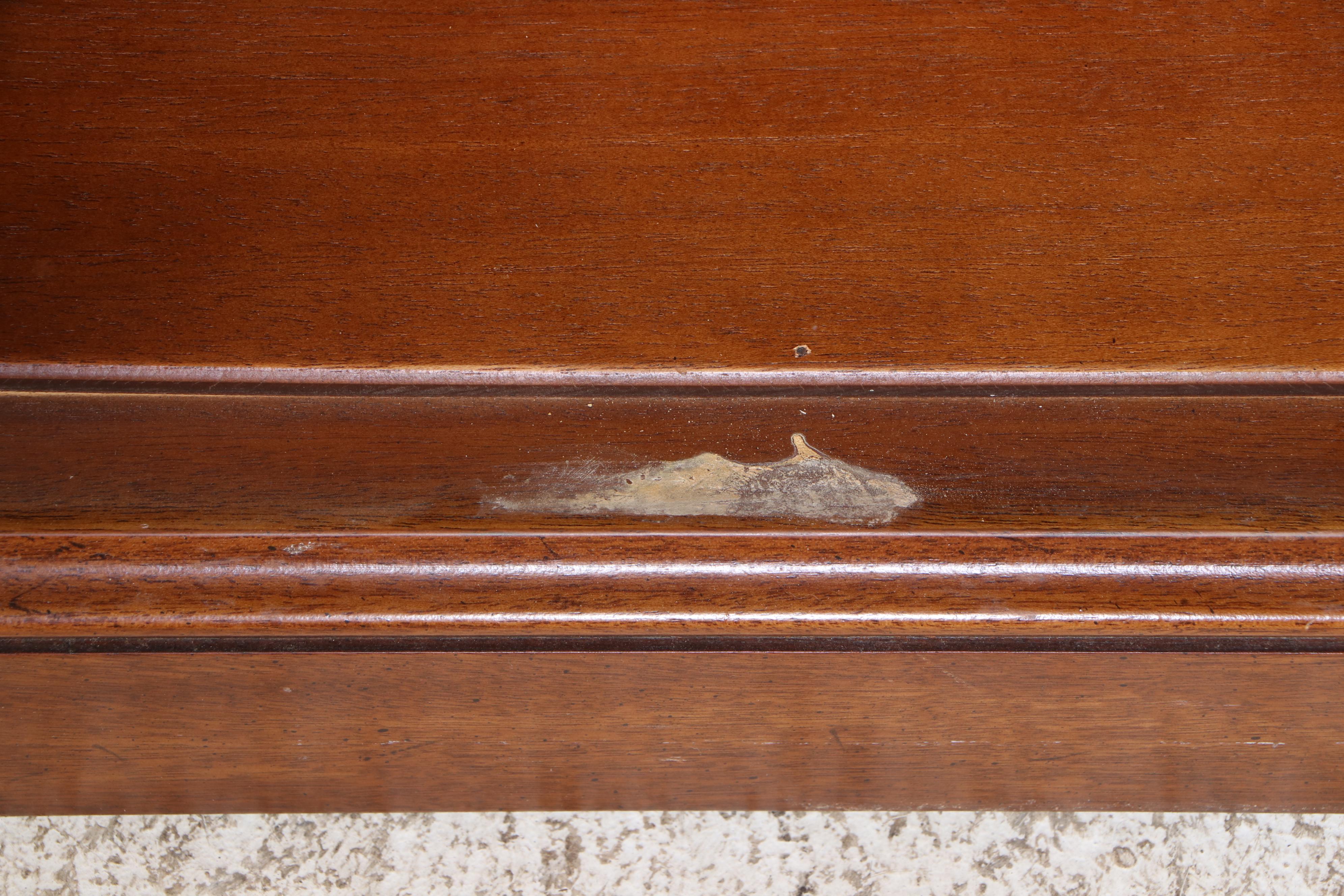 Georgian Style Wood and Glass China Cabinet, Late 20th Century