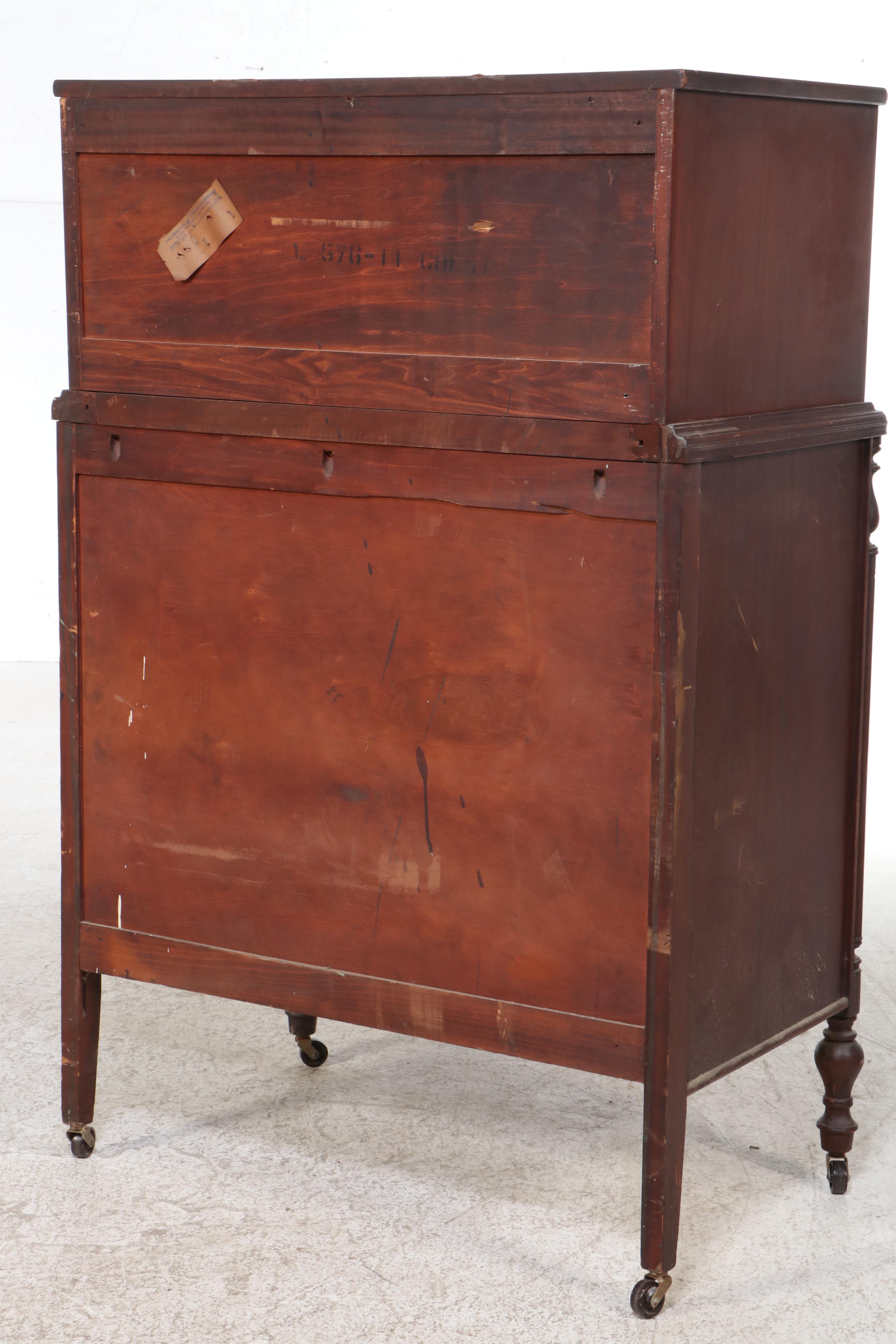 Thomasville Chair Co. Sheraton Style Mahogany Chest on Chest, 20th Century