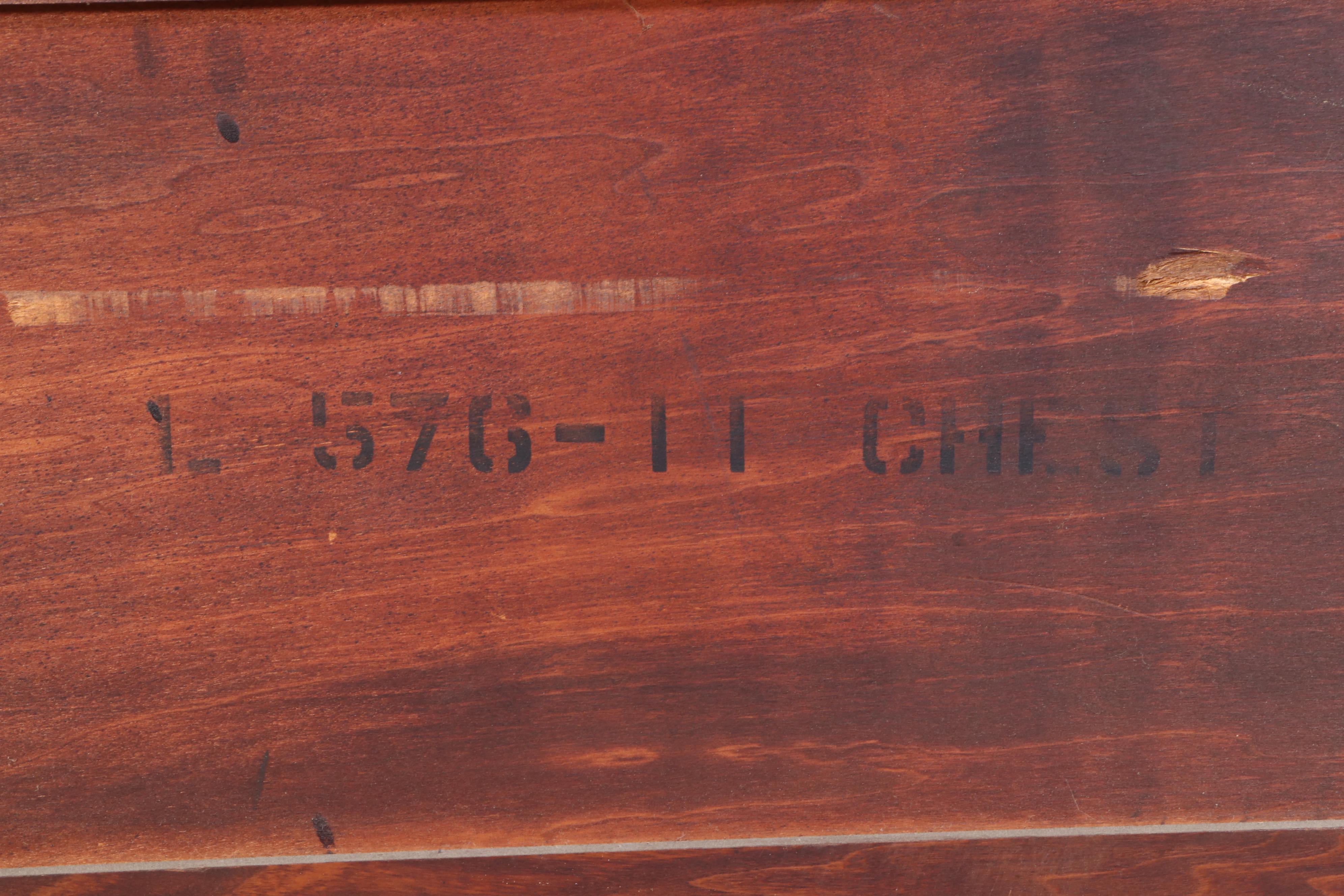 Thomasville Chair Co. Sheraton Style Mahogany Chest on Chest, 20th Century