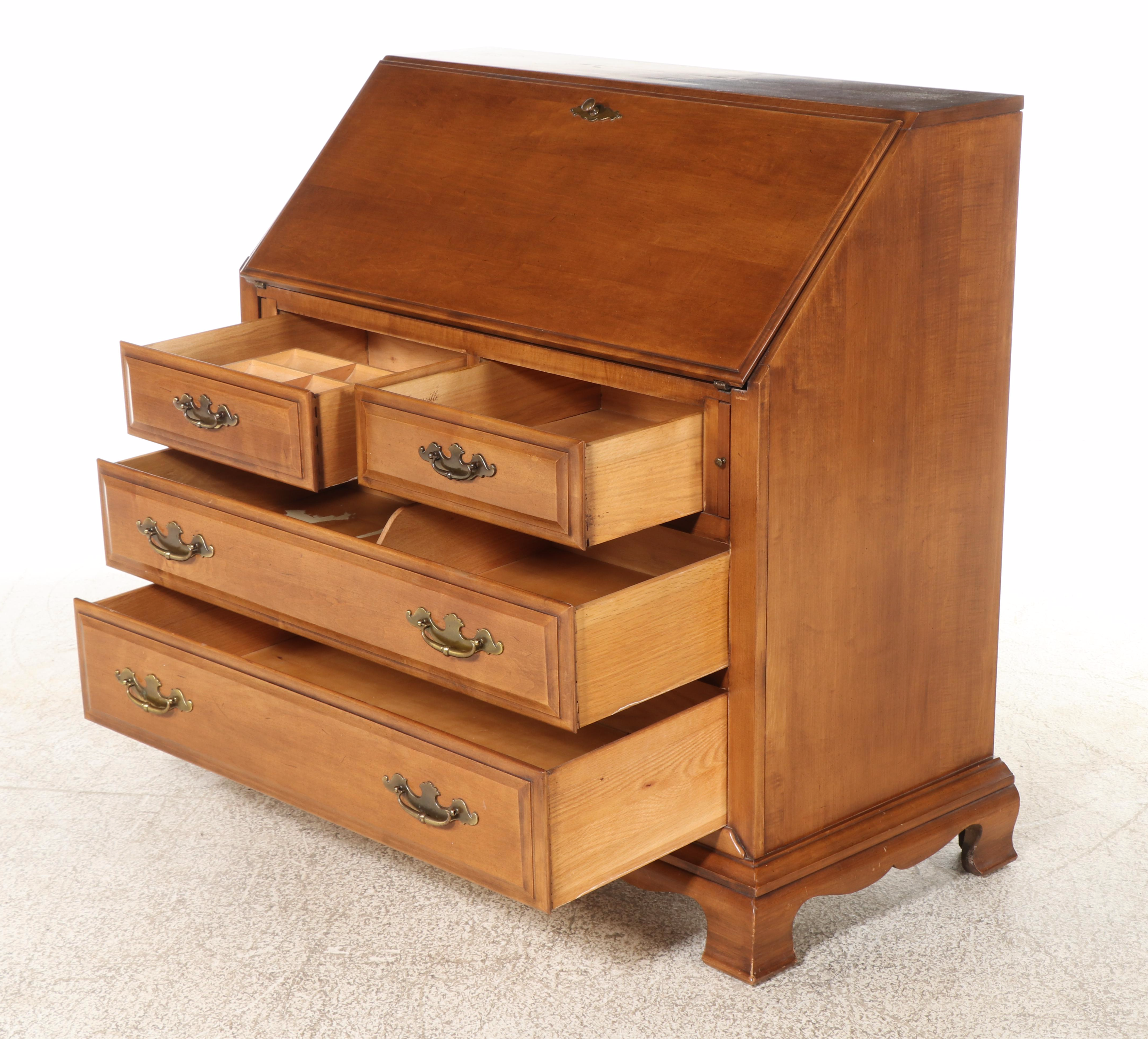 Thomasville Furniture Federal Style Secretary Desk, Mid to Late 20th Century