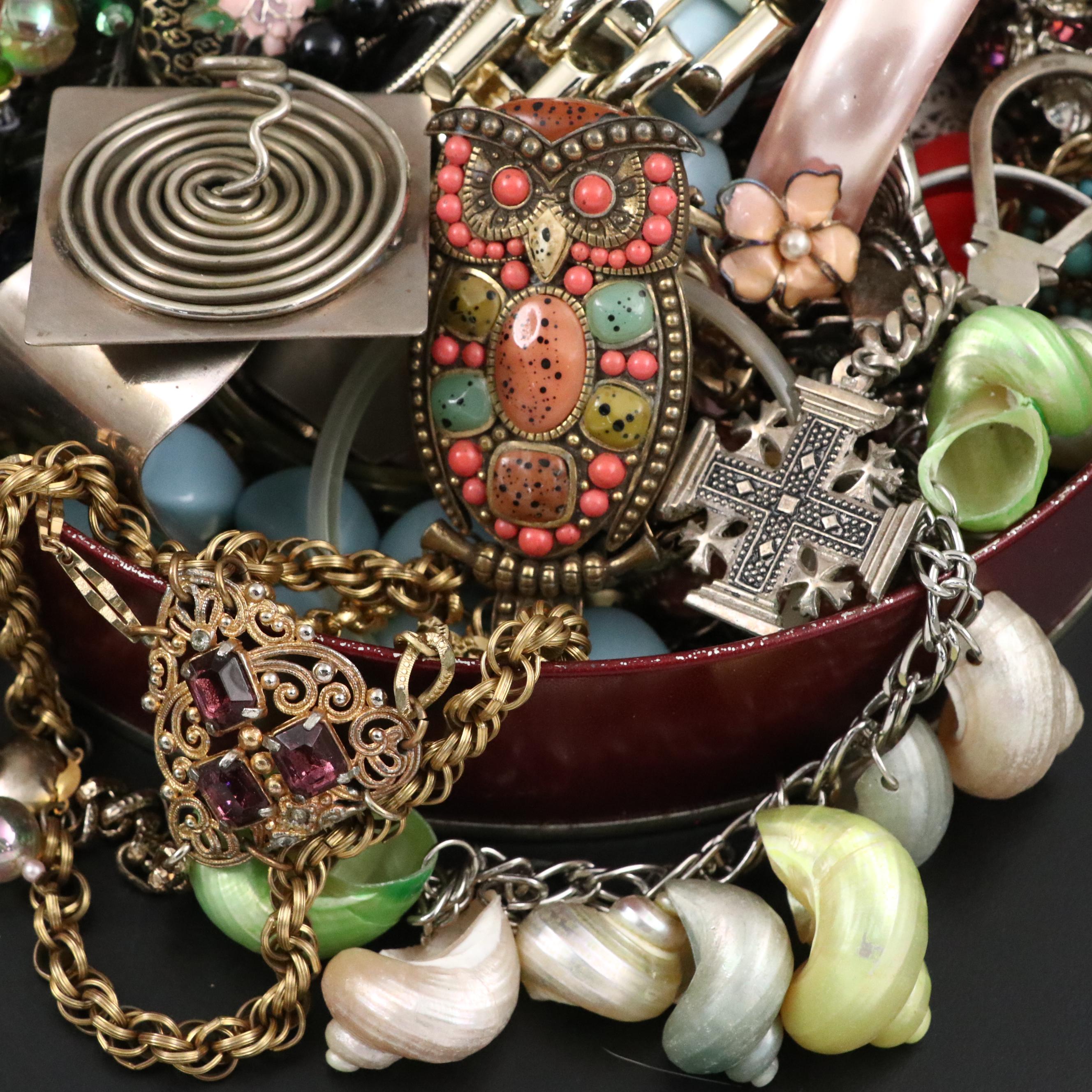 Uncommon Discoveries: Jewelry Collection