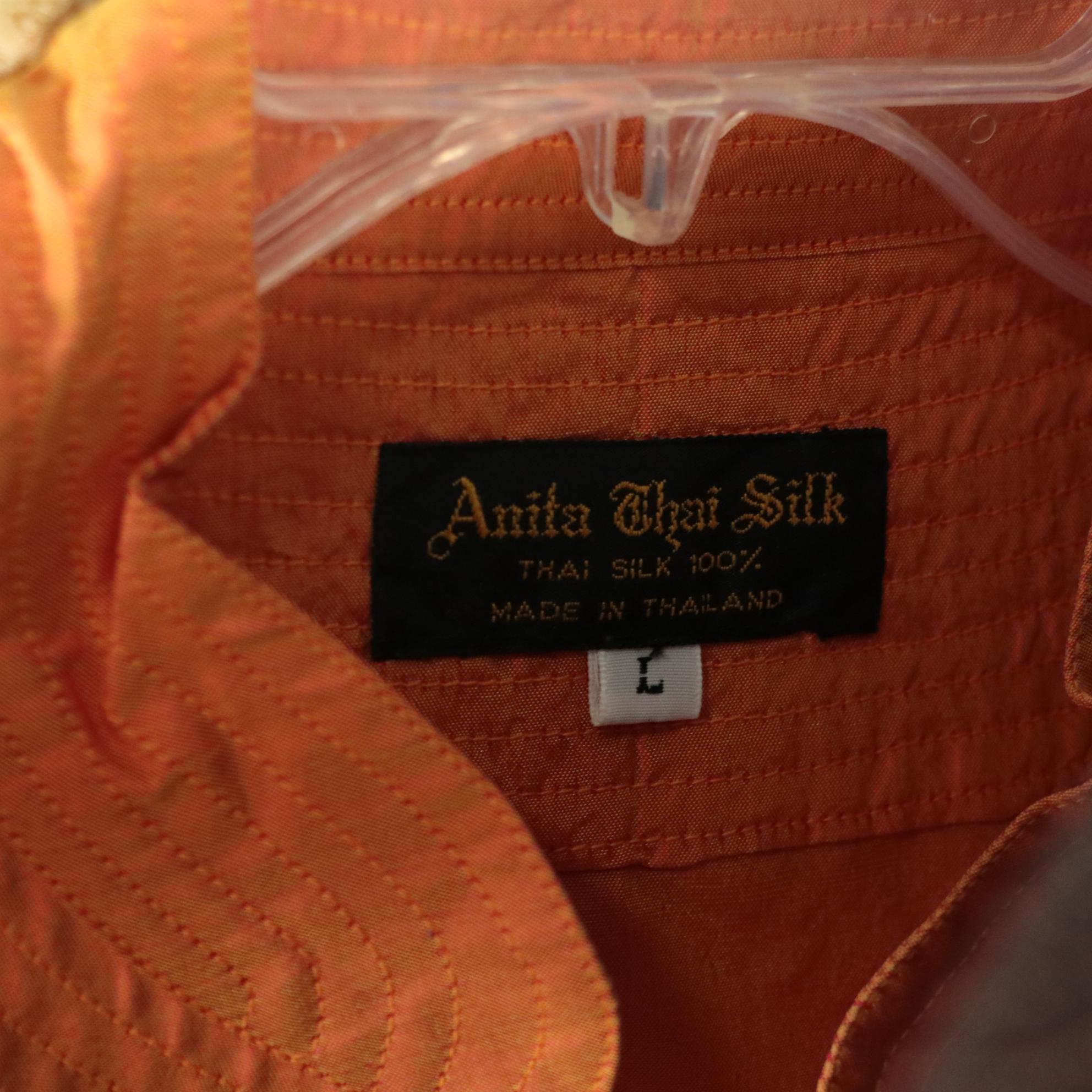 Vintage Oscar de la Renta, Giorgio Armani & More Featured in a Capsule Wardrobe