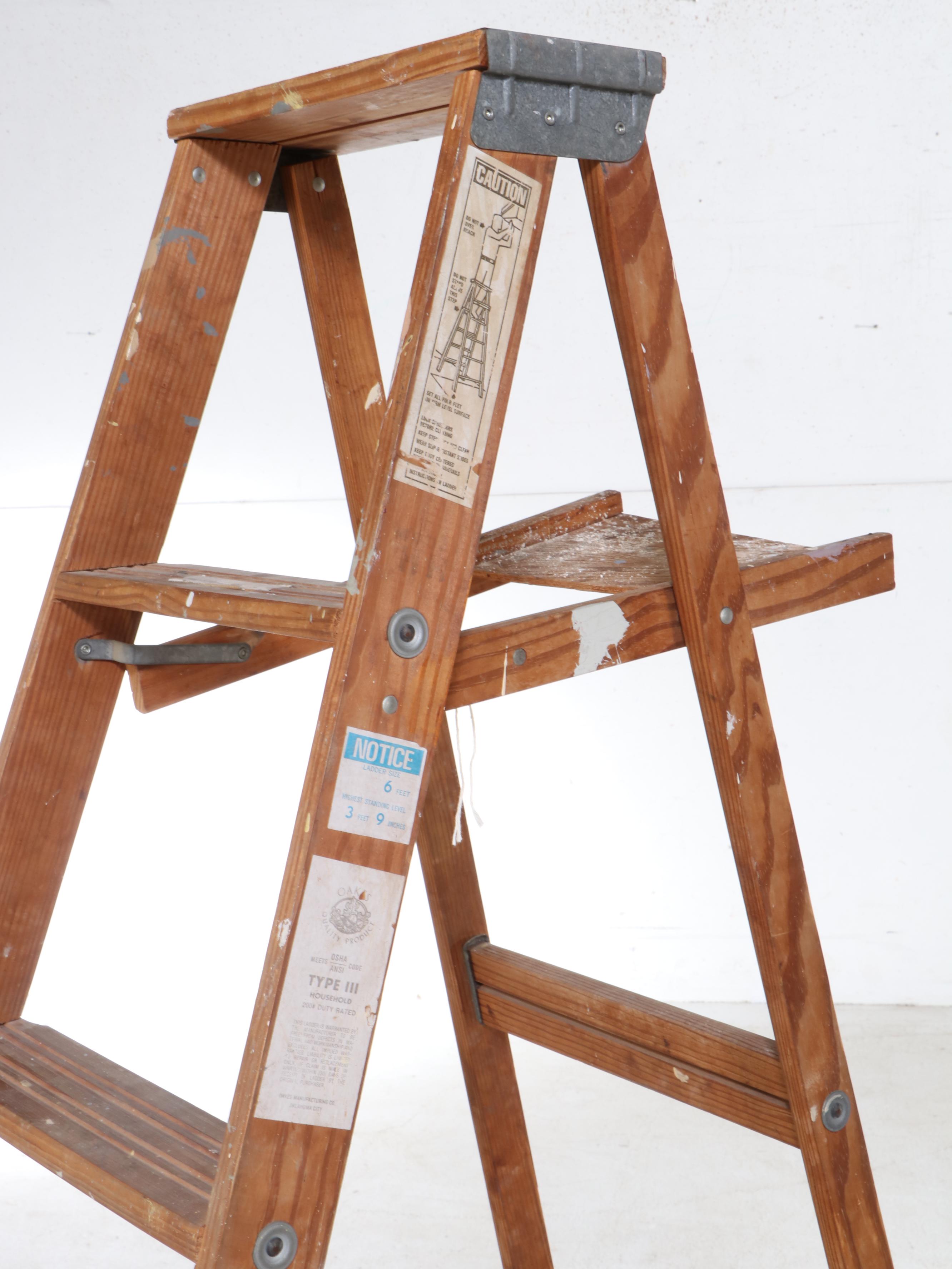 Werner 6' Type III Oak Household Step Ladder