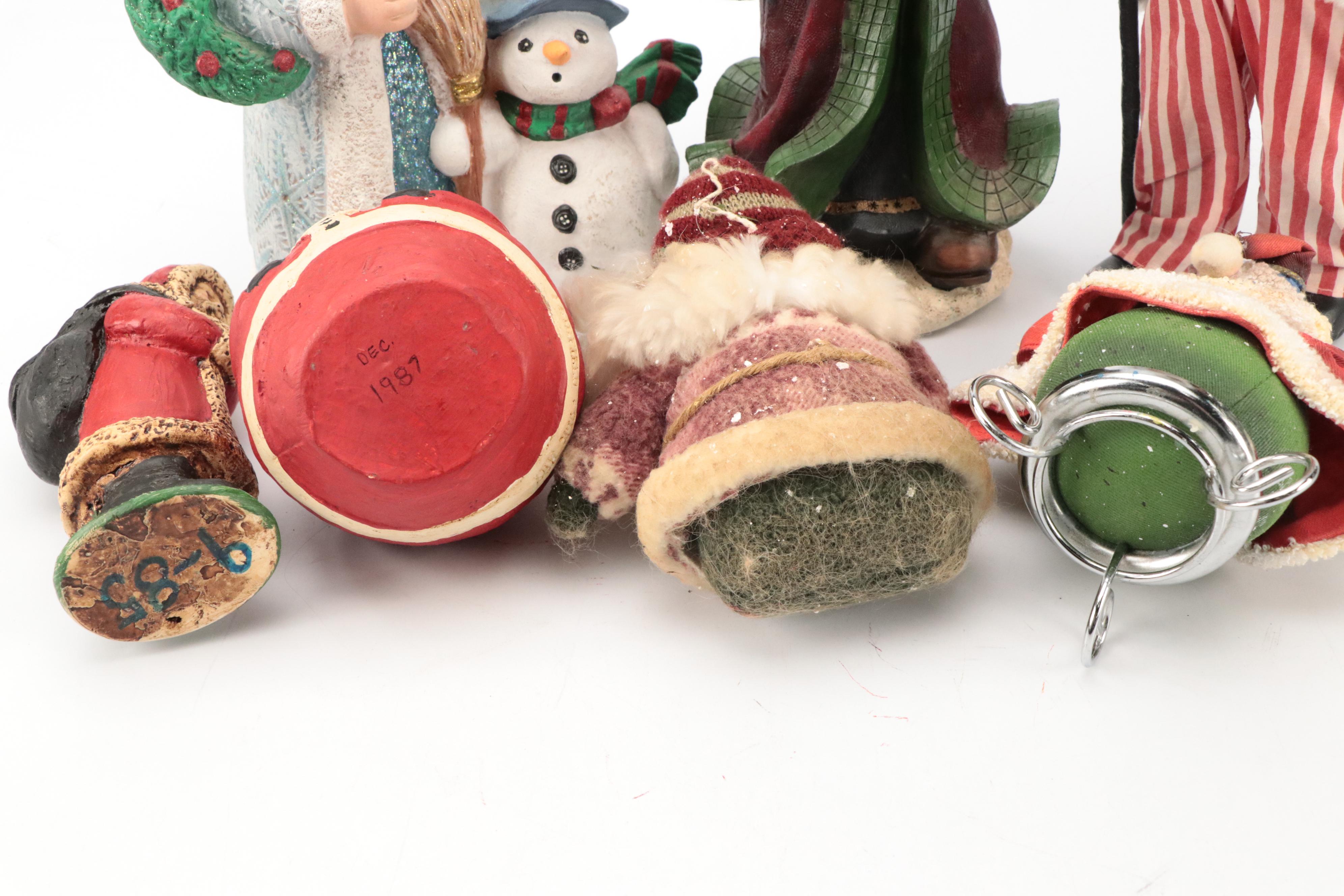 Pipka Limited Edition Resin Ukrainian Santa Figurine with More