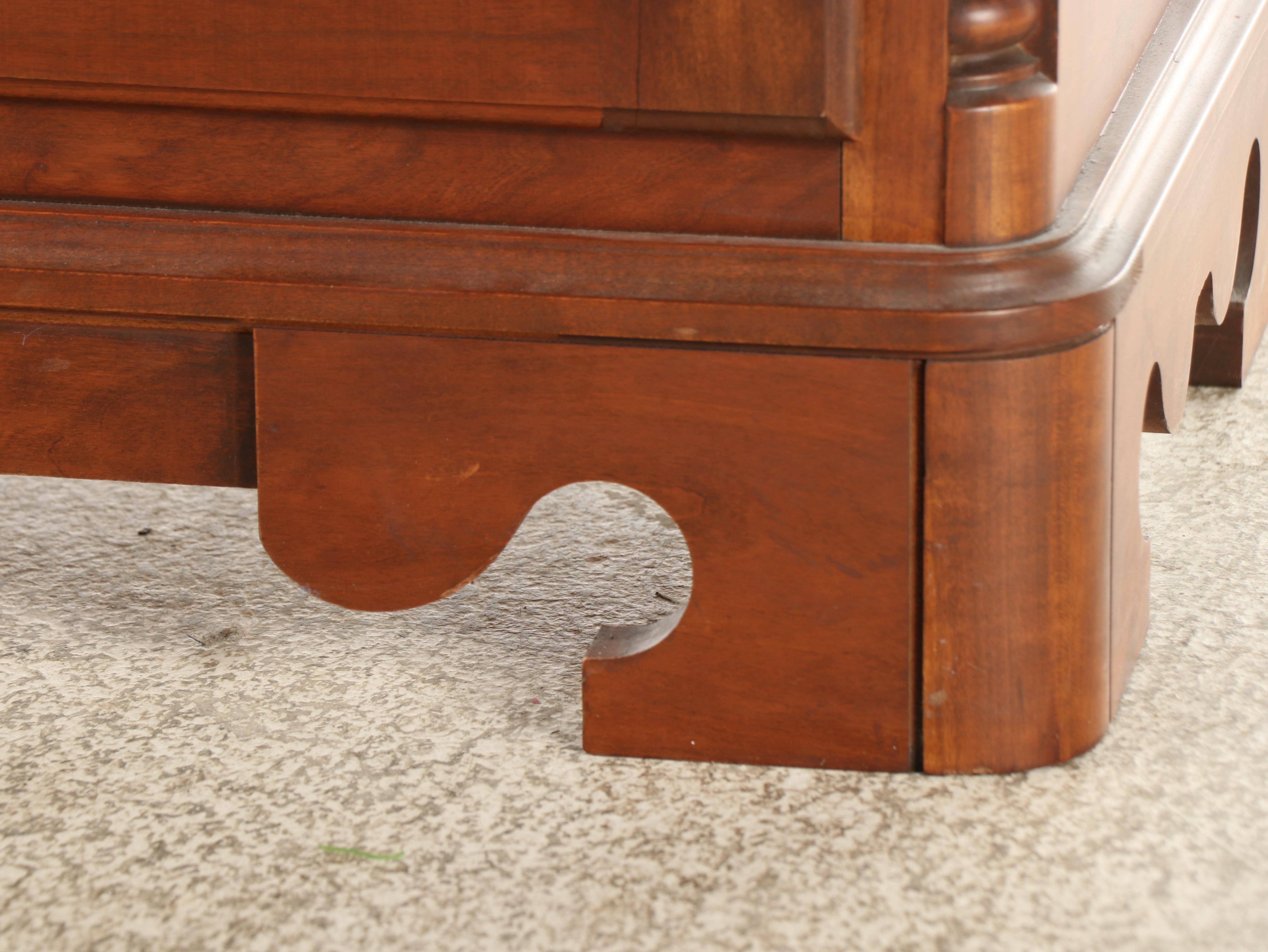 Richardson Brothers Company Georgian Style Breakfront China Cabinet