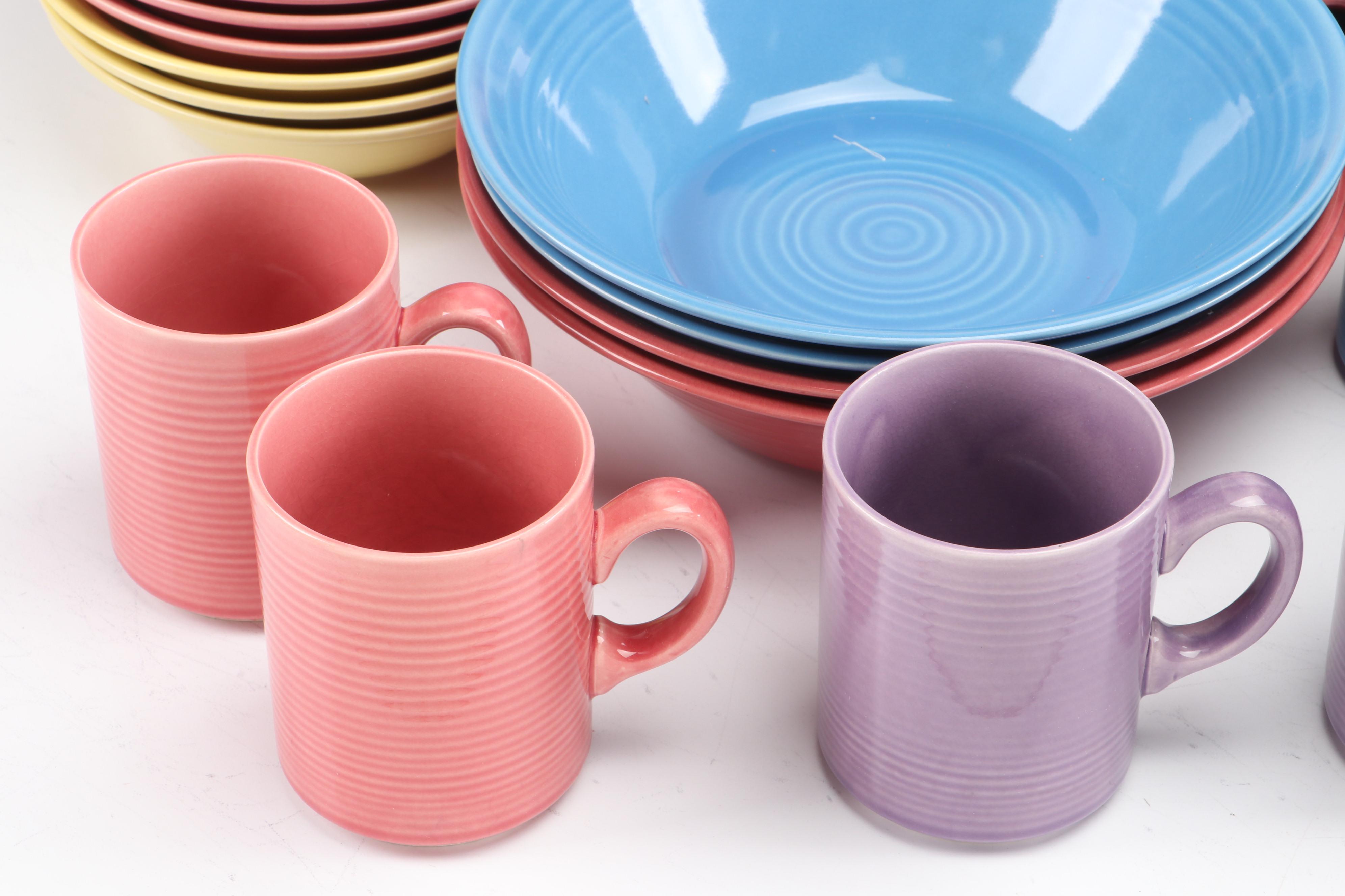 Japanese Multicolor Stoneware Dinnerware Sets with Cabbageware Plates