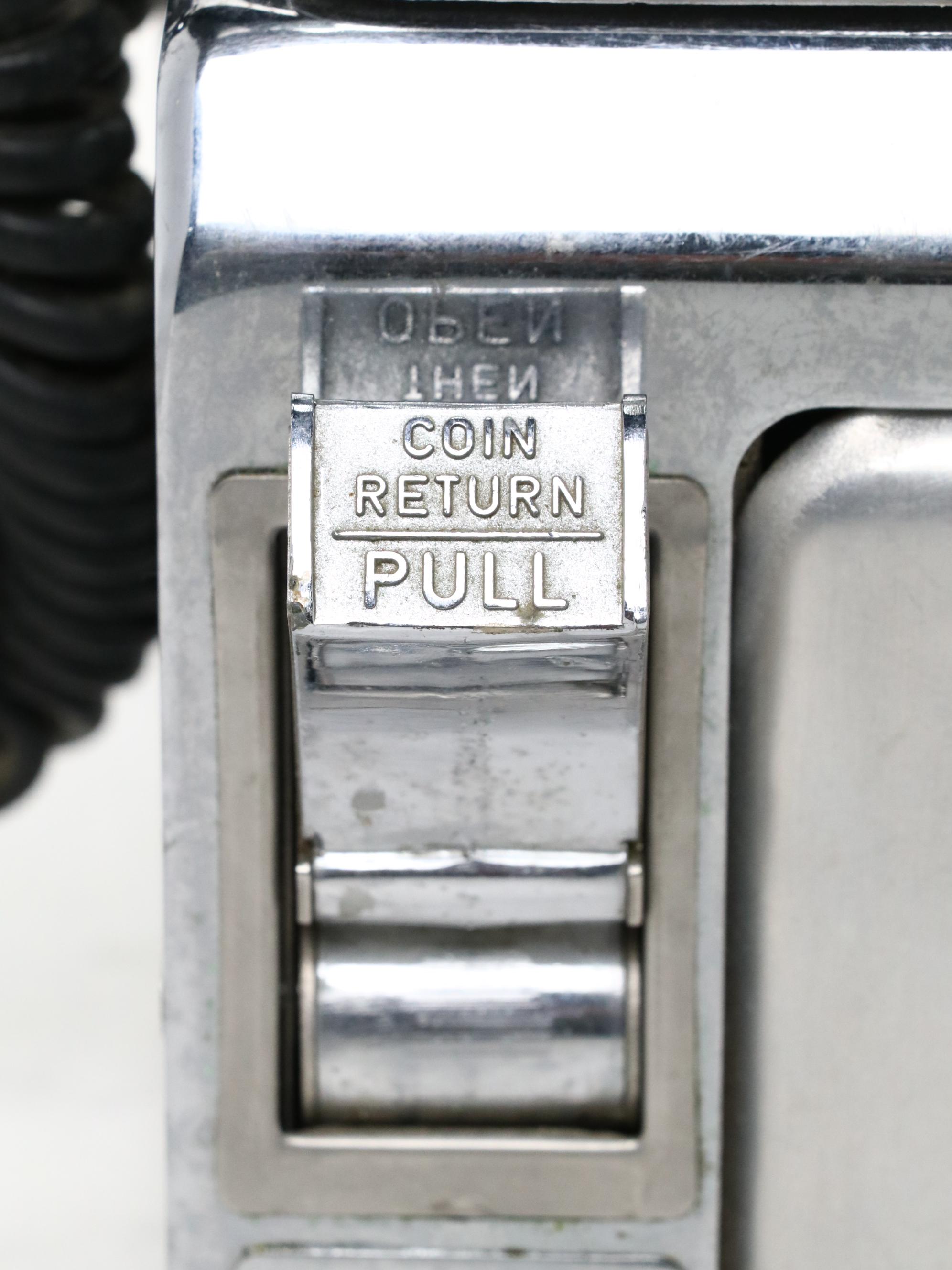 Canadian Northern Electric Rotary Pay Phone G3, 1961