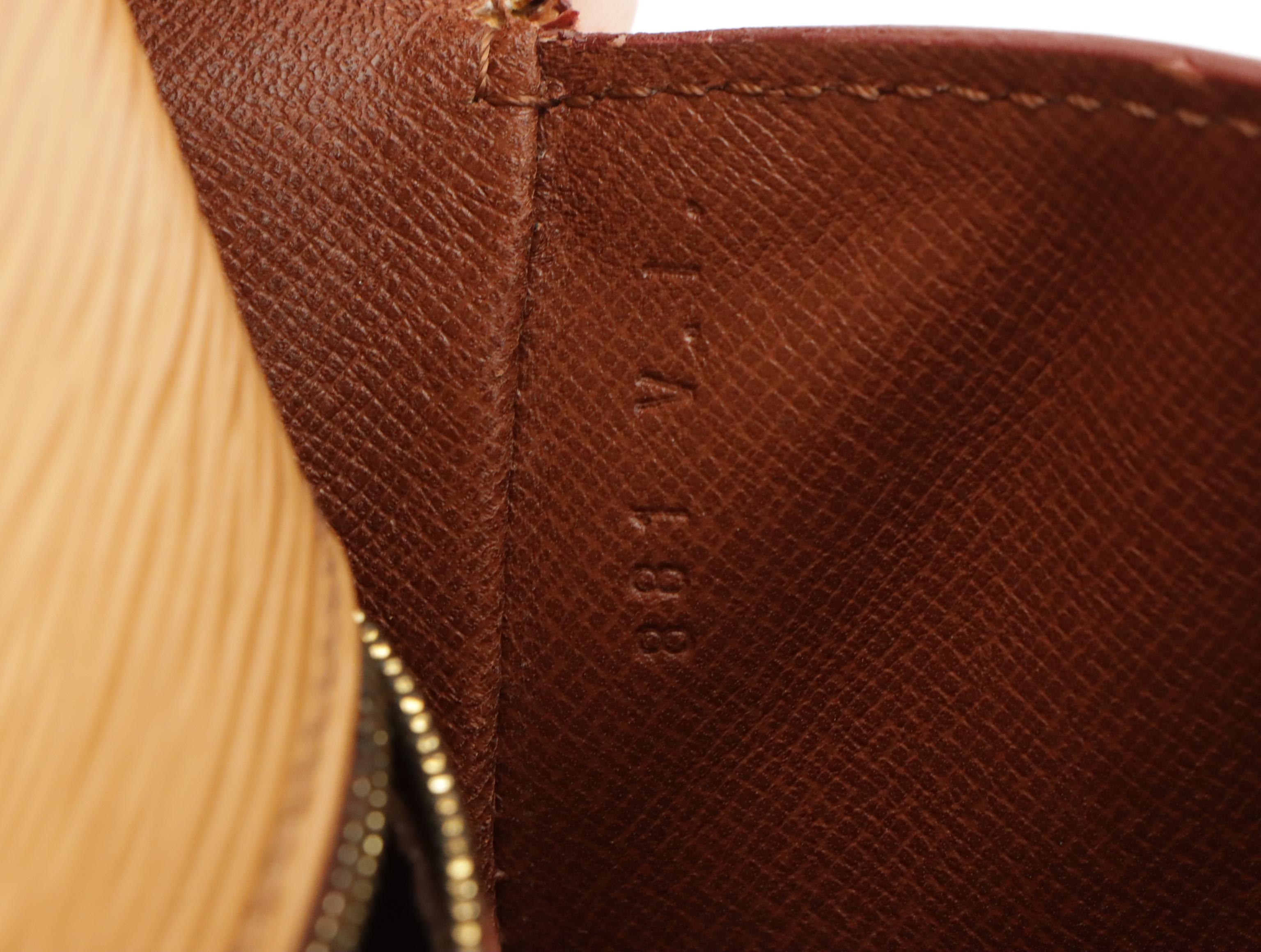 Louis Vuitton Vintage Saint Cloud Crossbody Bag in Yellow Epi Leather