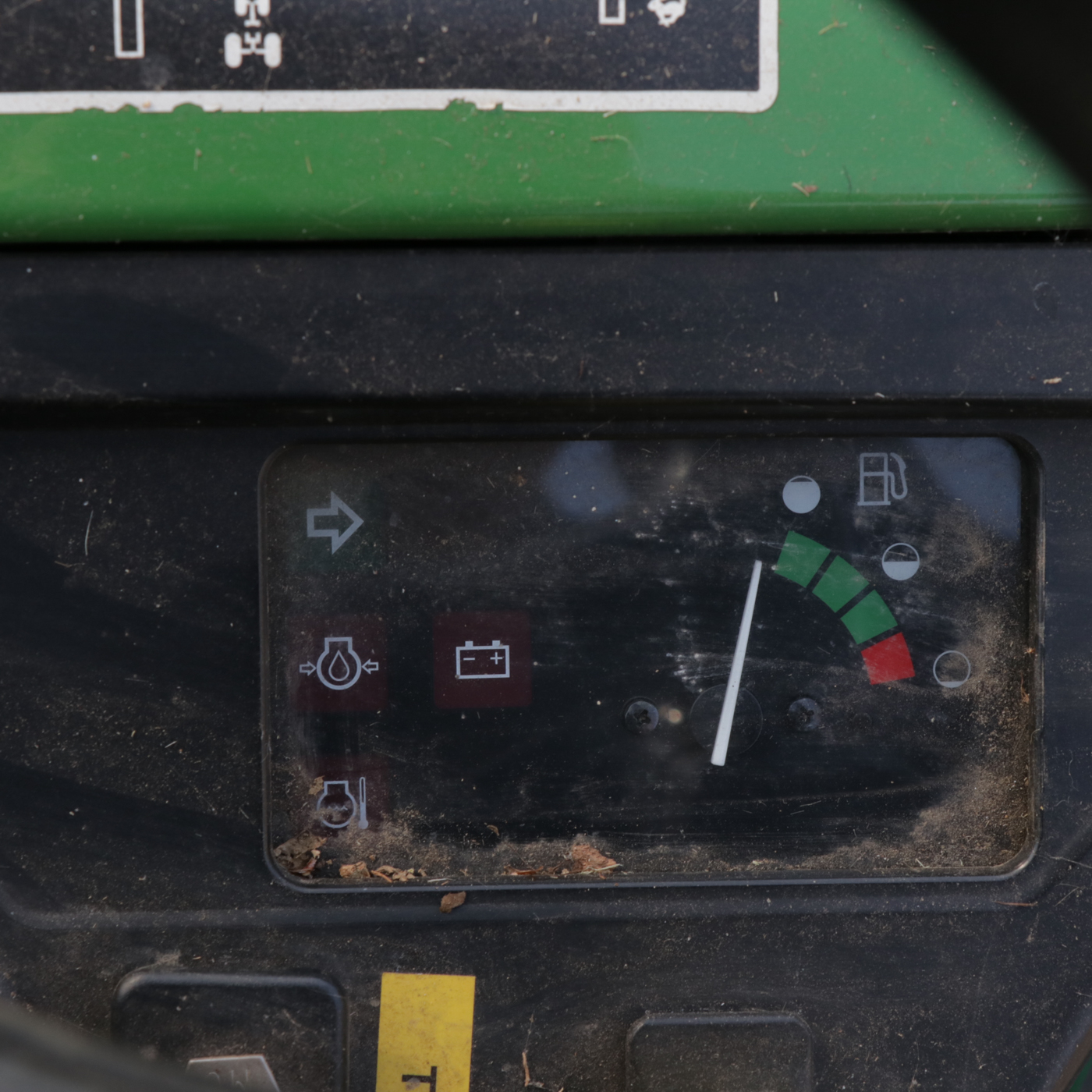 2010 John Deere 2305 Tractor with Attachments