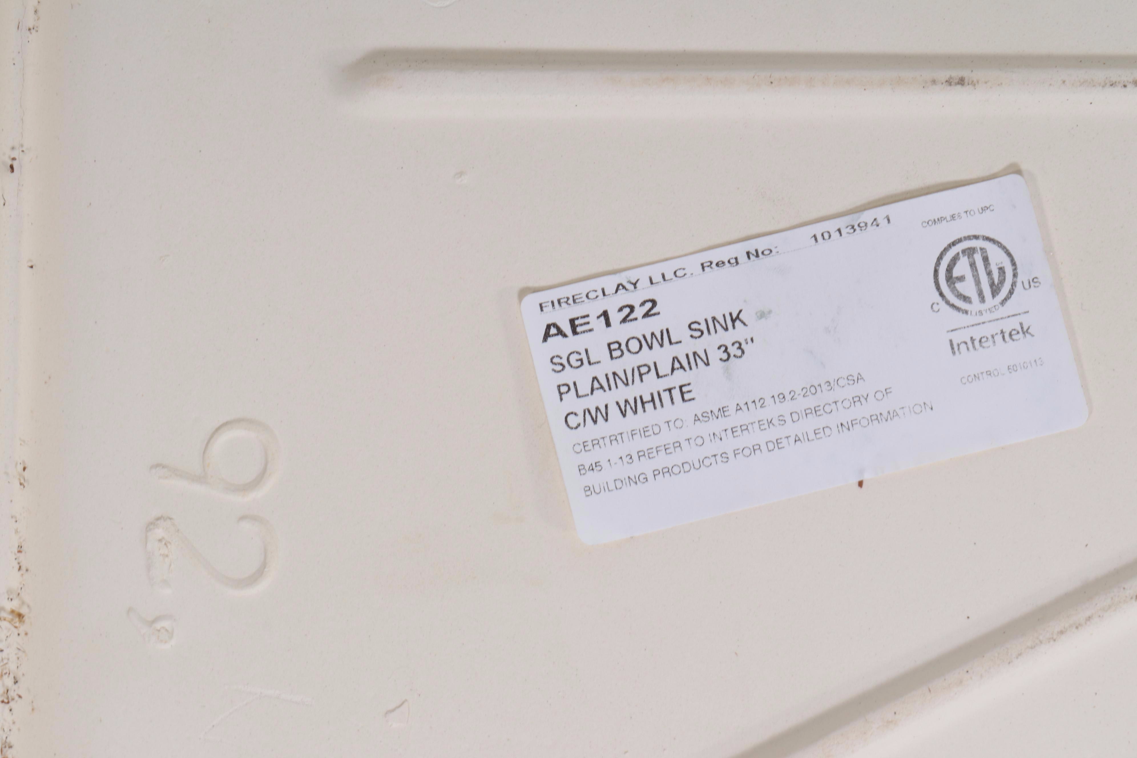 Fireclay 33" White Ceramic Farmhouse Sink