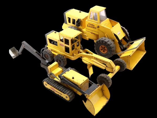 Eclectic Finds: Sports Memorabilia, Toys, Ephemera & Collectibles