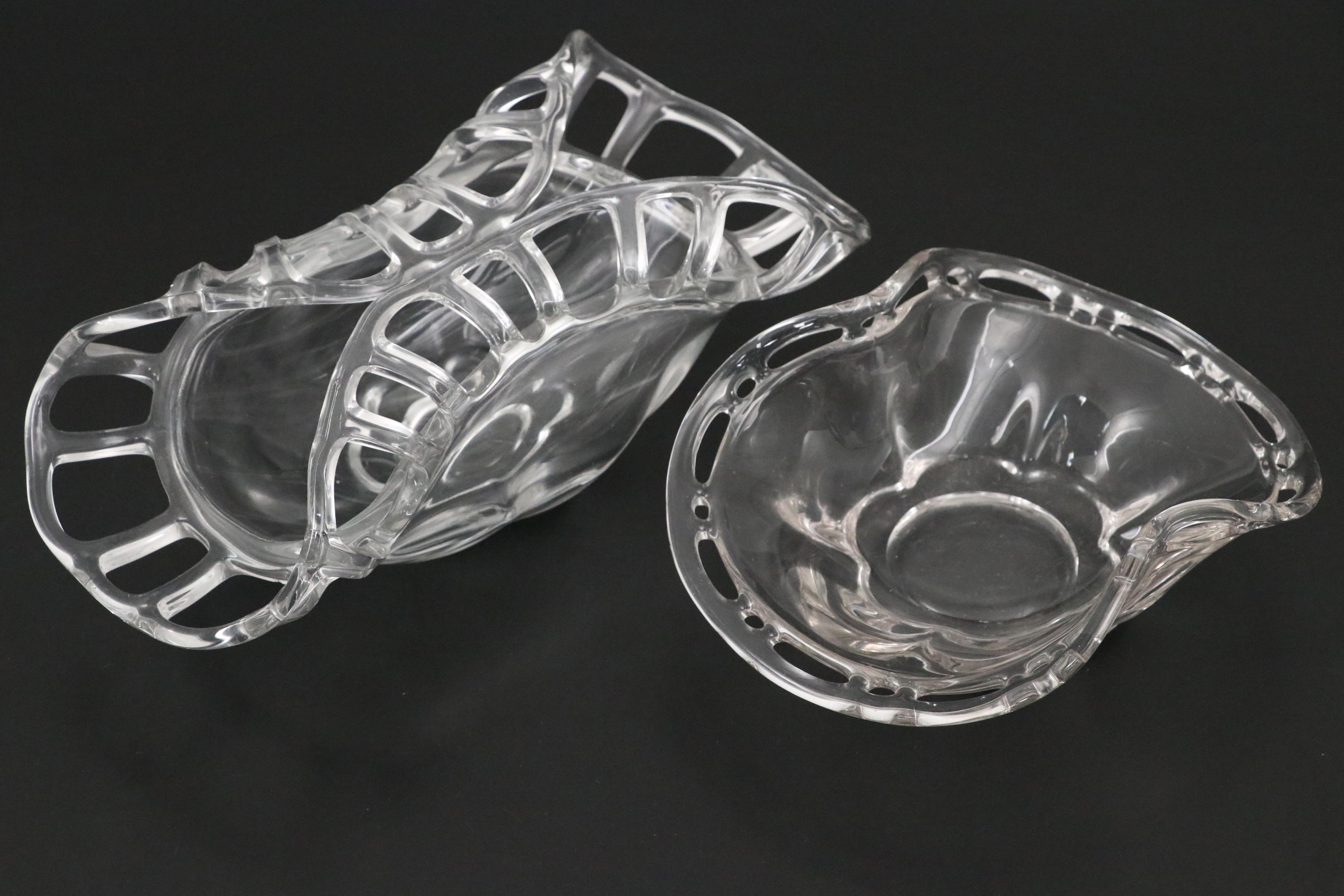 Heisey Glass Centerpiece Bowl with Duncan Miller "Canterbury" Cloverleaf Vase
