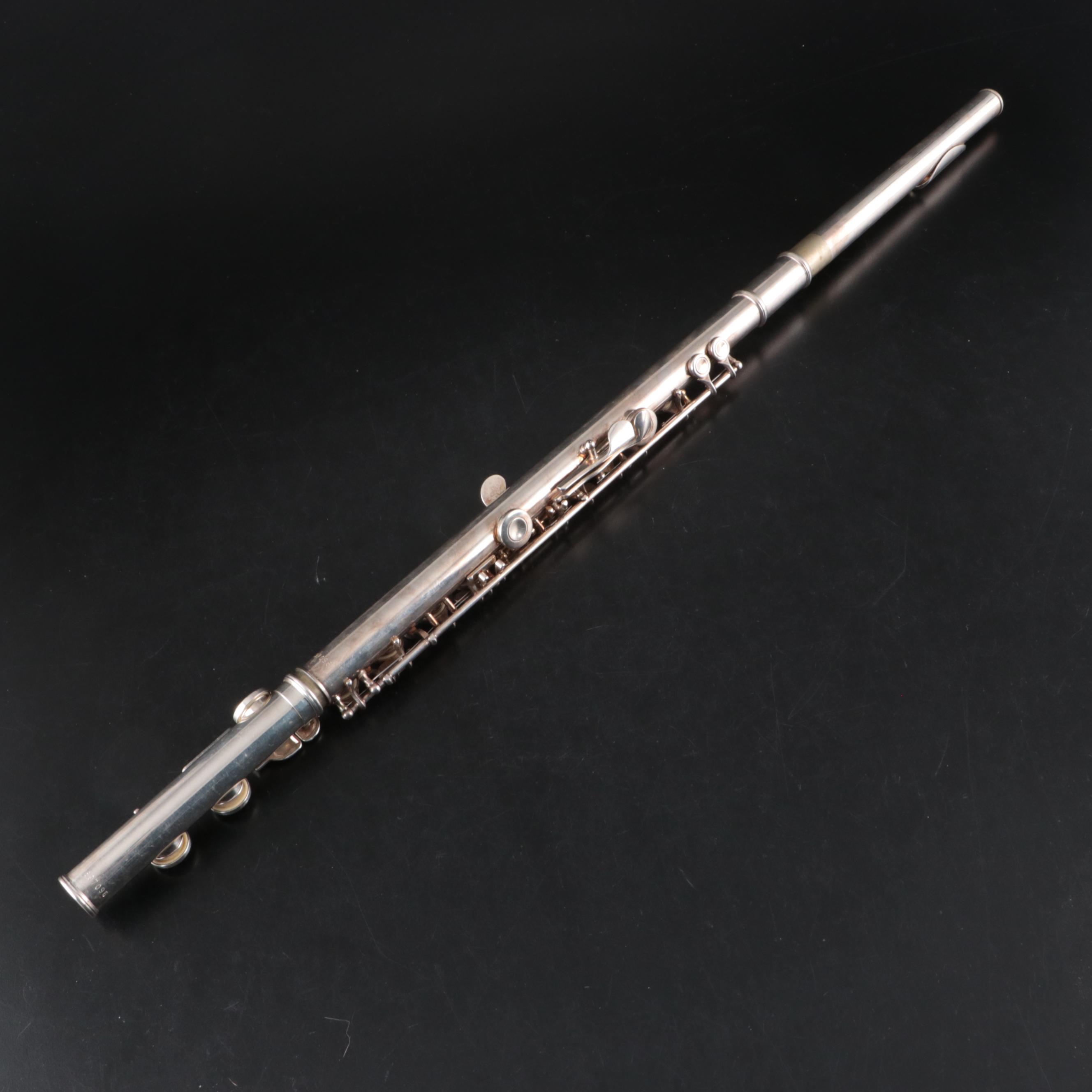Selmer Bundy II Flute with Carrying Base