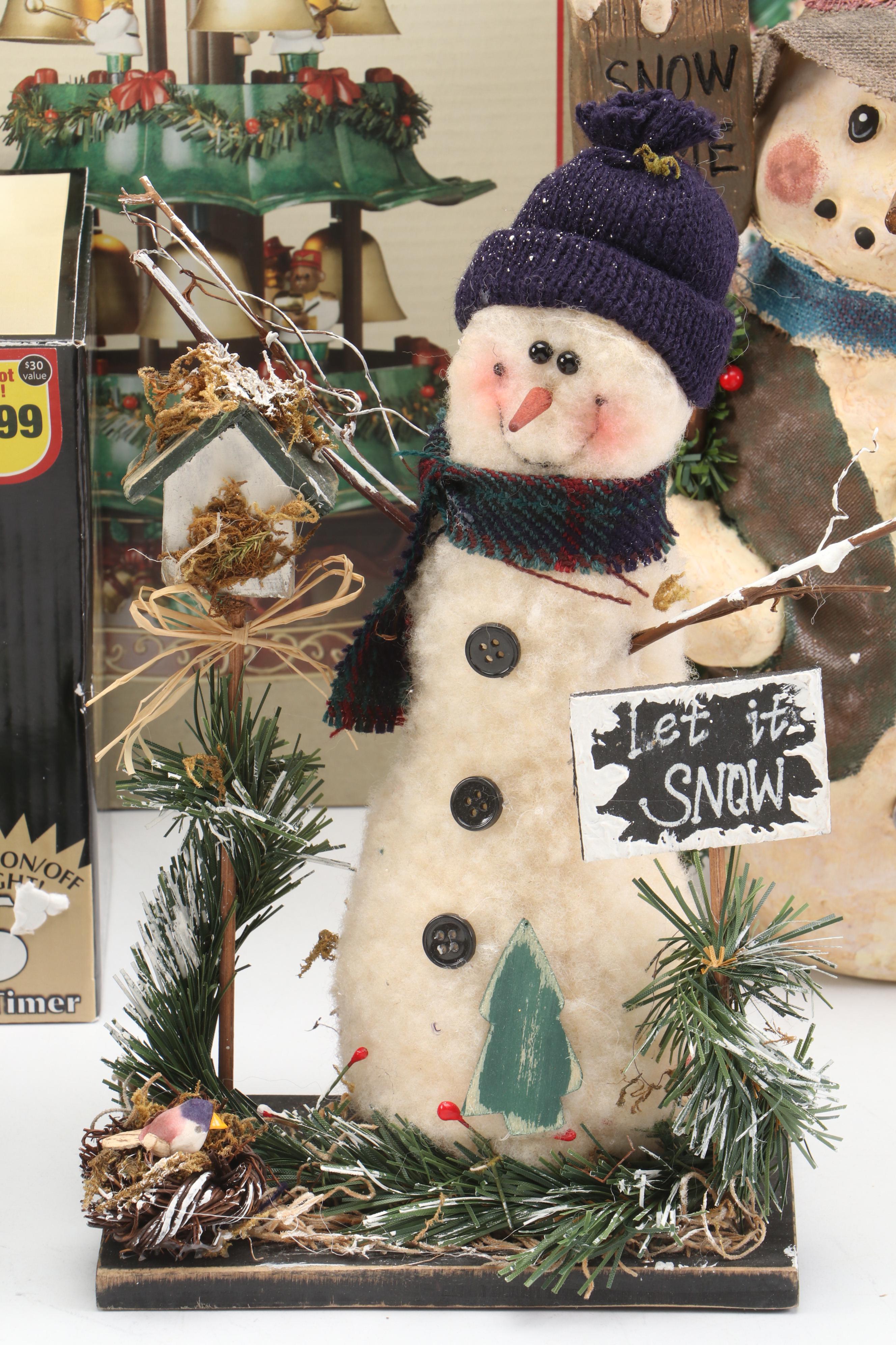 Lenox "Holiday Village" Plastic Christms Tree Centerpiece with More