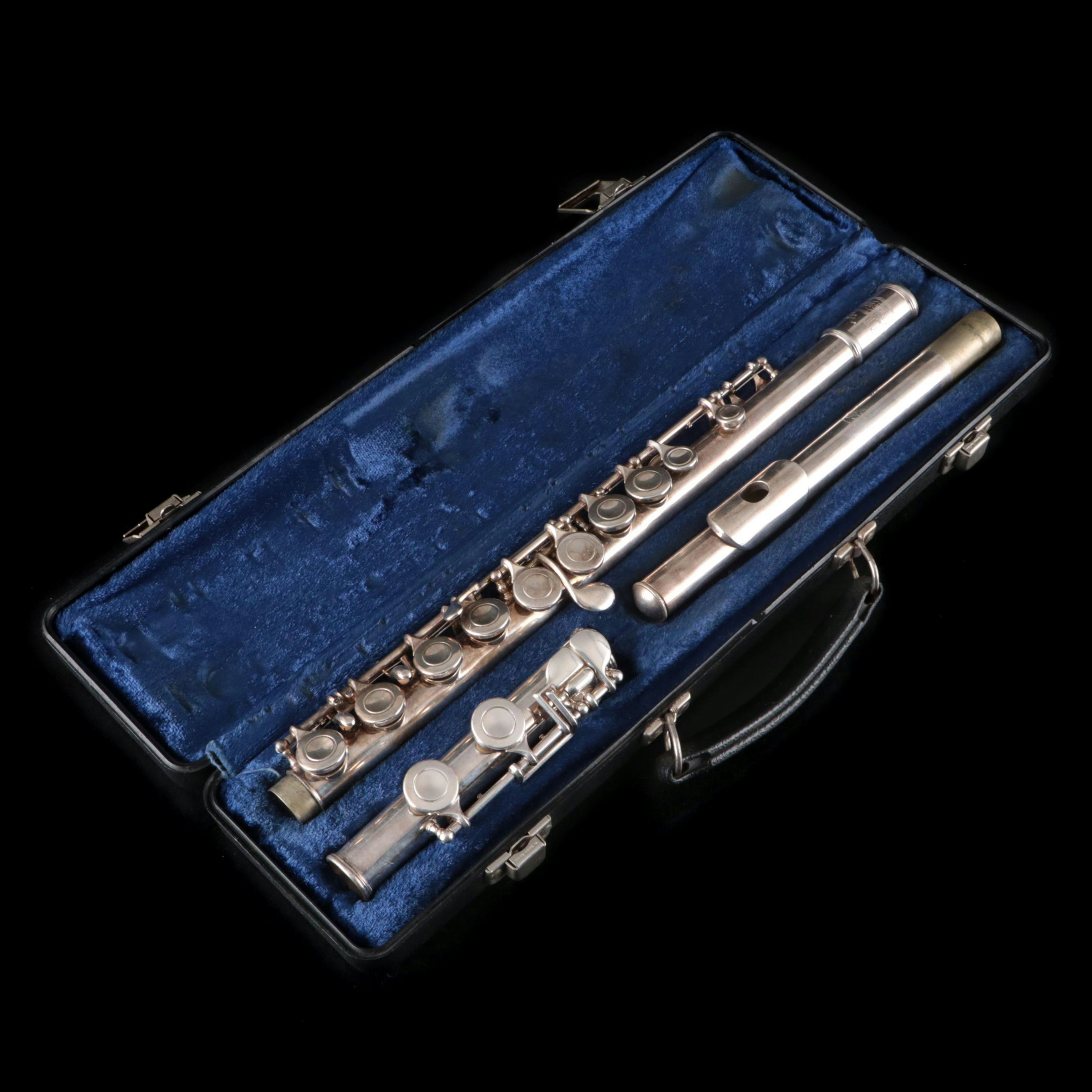 Selmer Bundy II Flute with Carrying Base