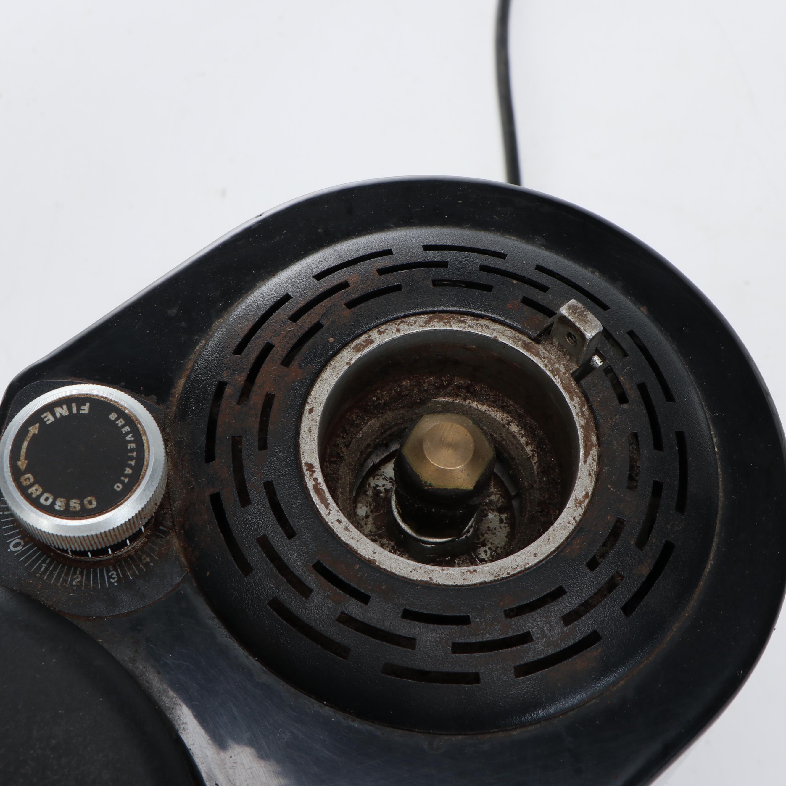 Oster Blender with Italian Coffee Grinder